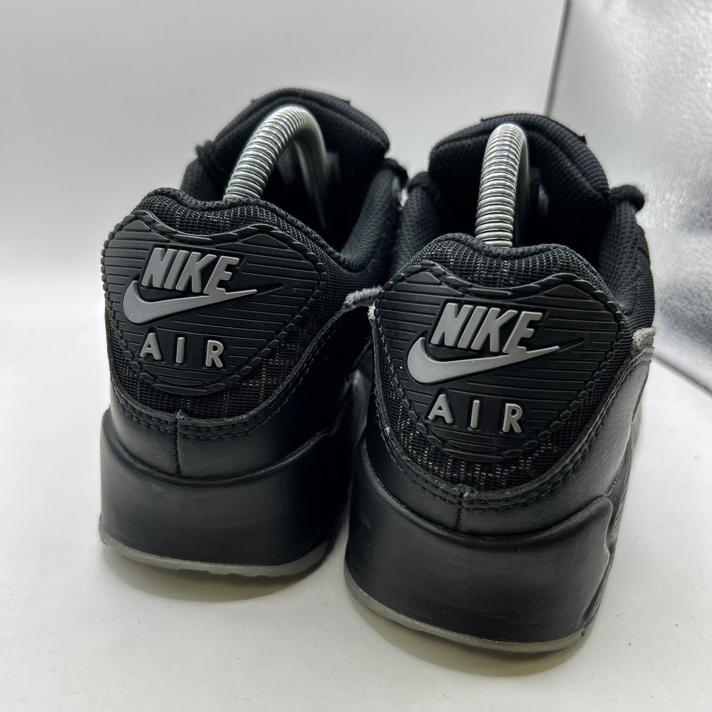 Nike Halloween 90s (UK 6)