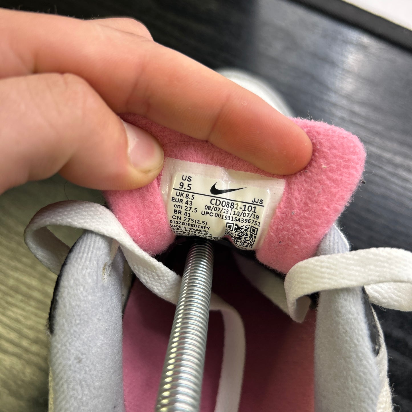 Nike Rose Pink 90s (UK 8.5)