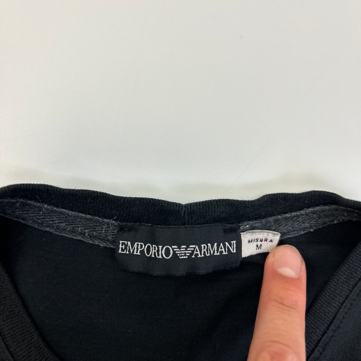 Armani T-Shirt (M)