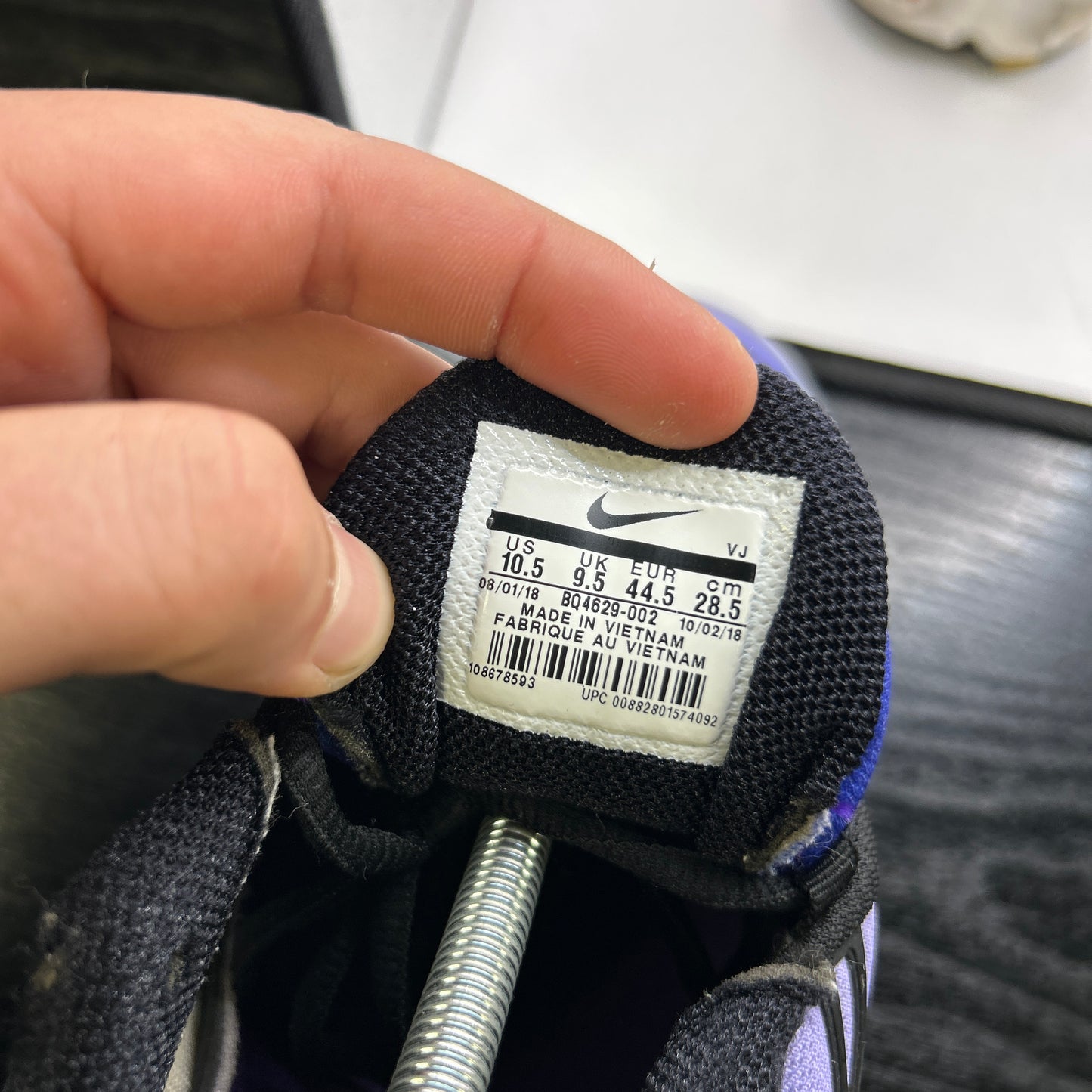 Nike Voltage Tn (UK 9.5)