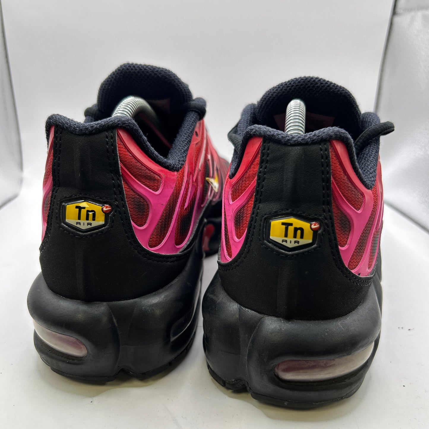 Nike Supreme Tn (UK 8.5)