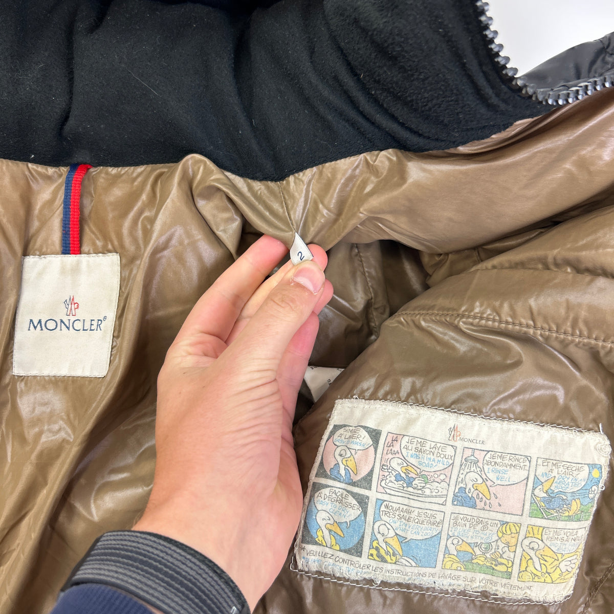 Moncler Himalaya Puffer (M)