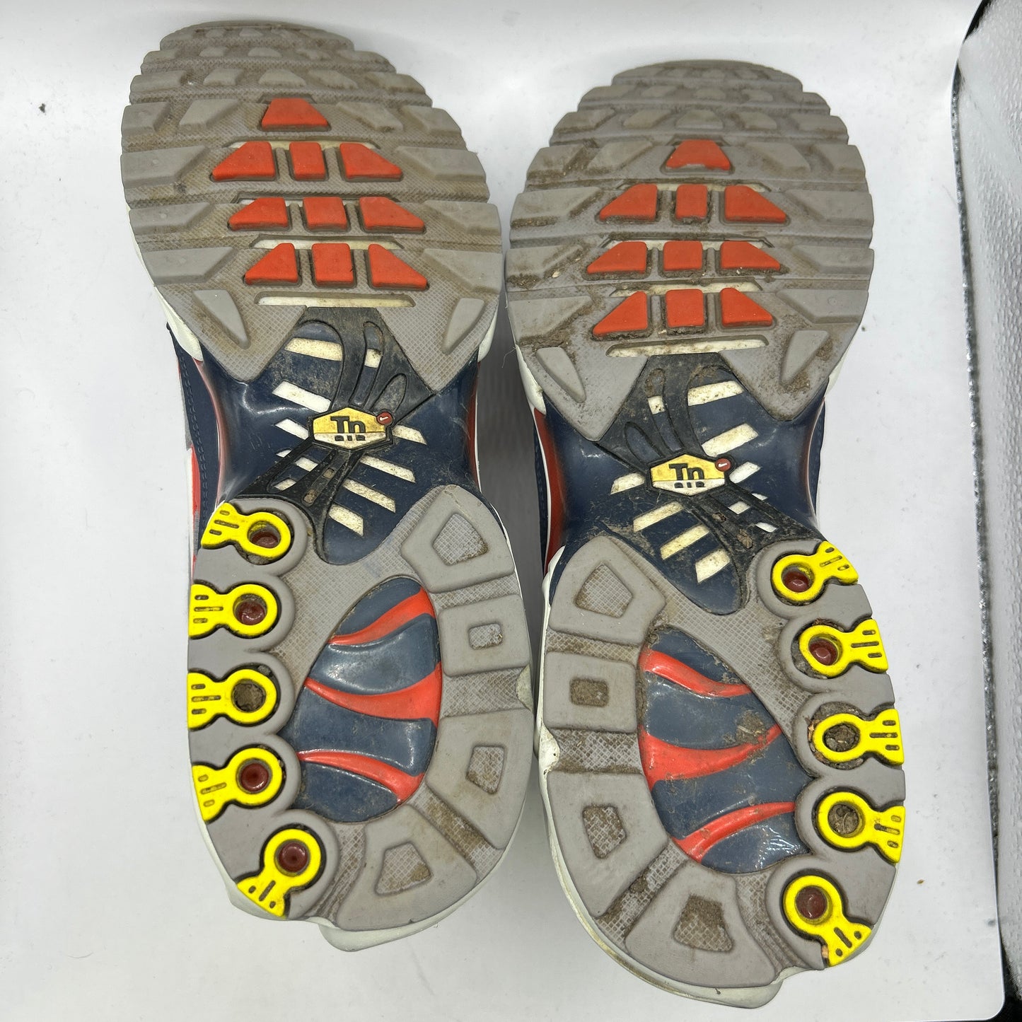 Nike USA Grey Tn (UK 11)