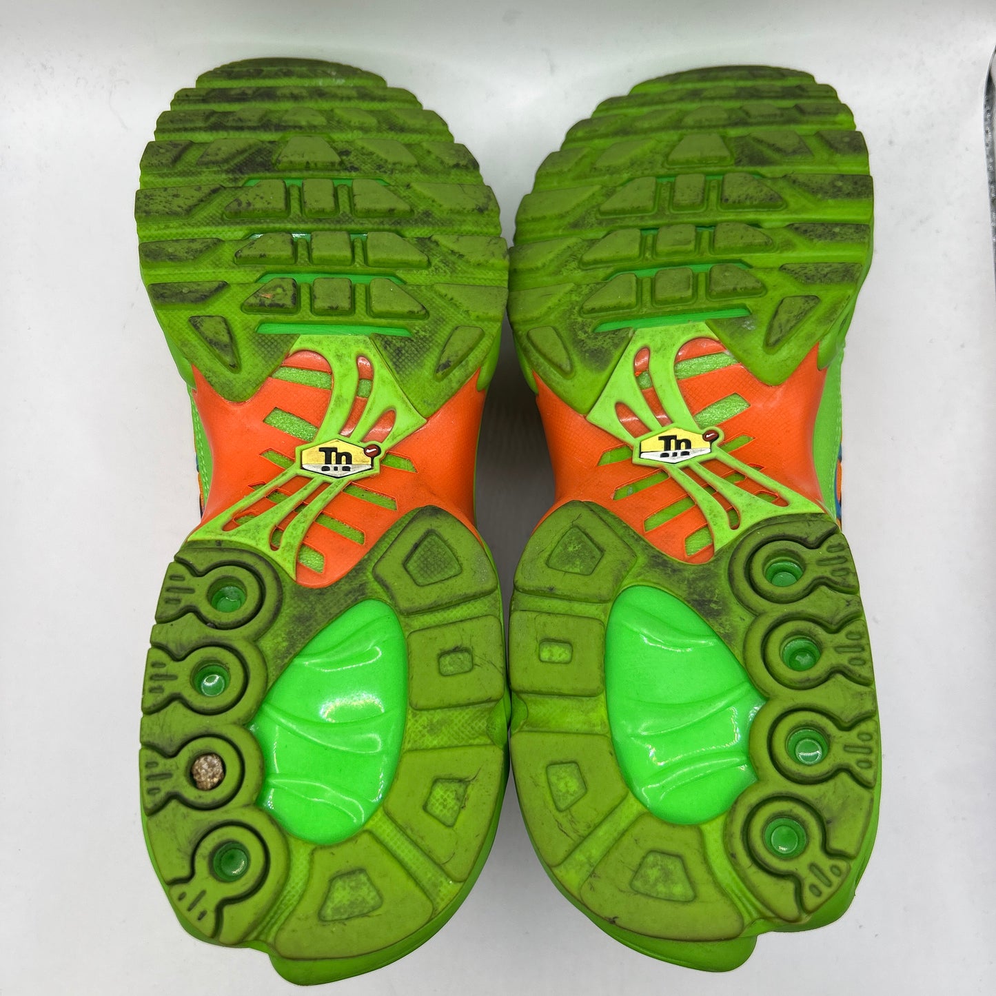 Nike Supreme Tn (UK 7.5)