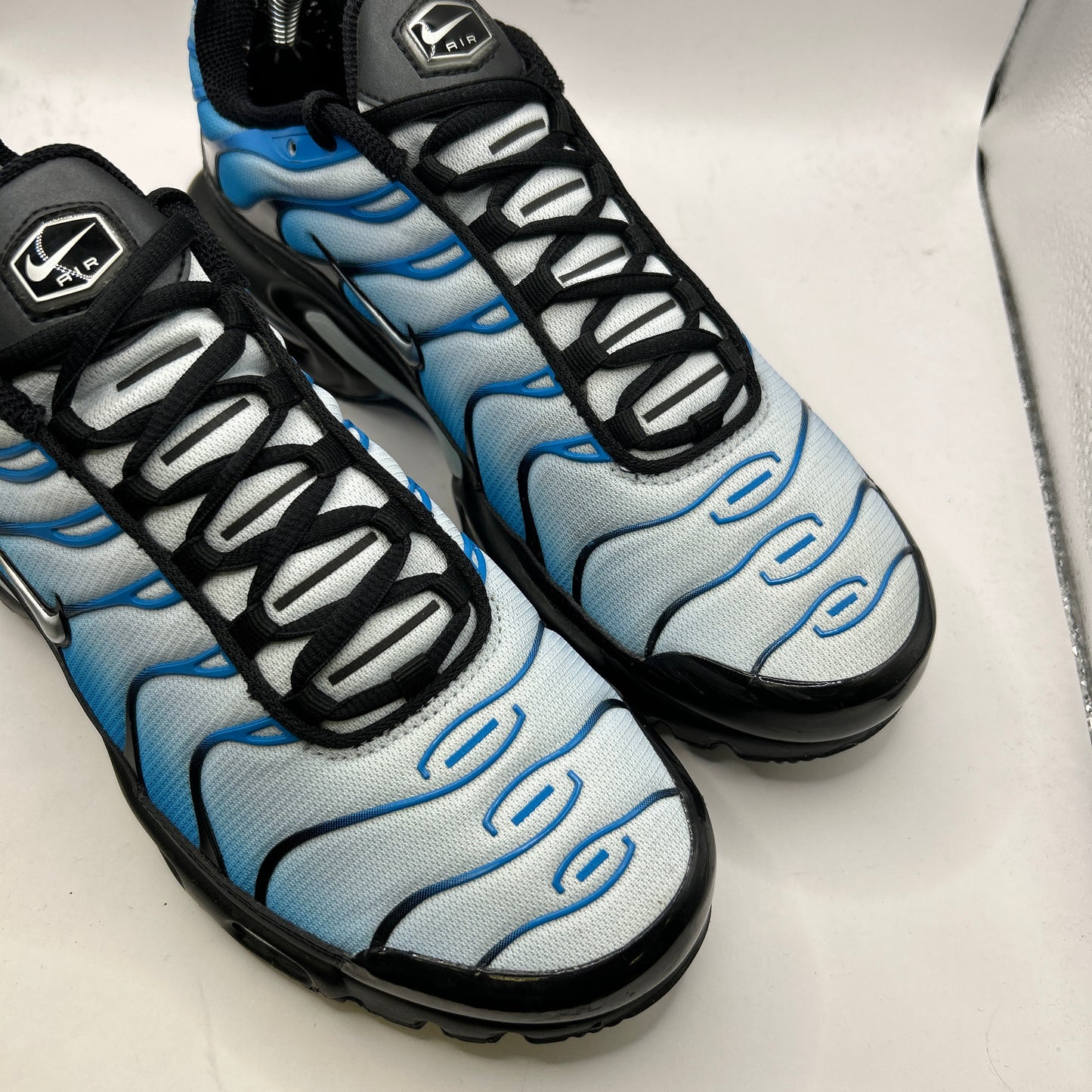 Nike Neptune Tn (UK 7.5)