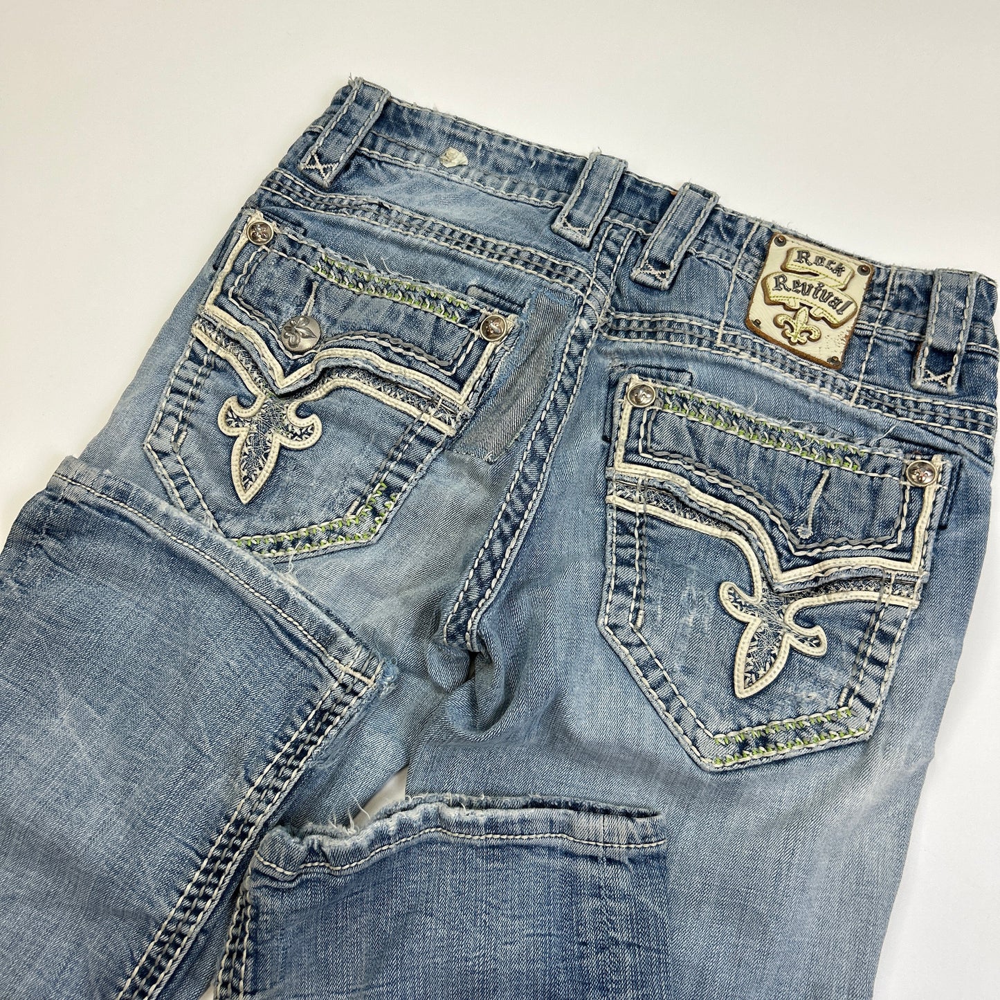 Rock Revival Jeans (31)