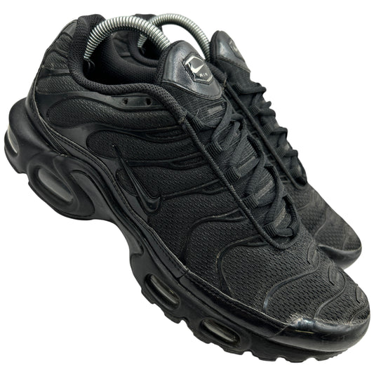Nike Triple Black Tn (UK 7.5)