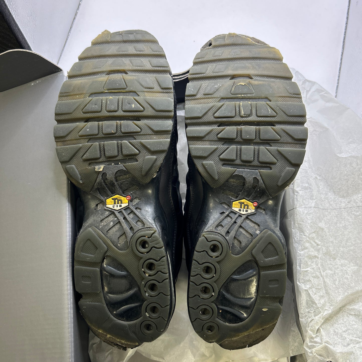 Nike ACW Tn (UK 9.5)