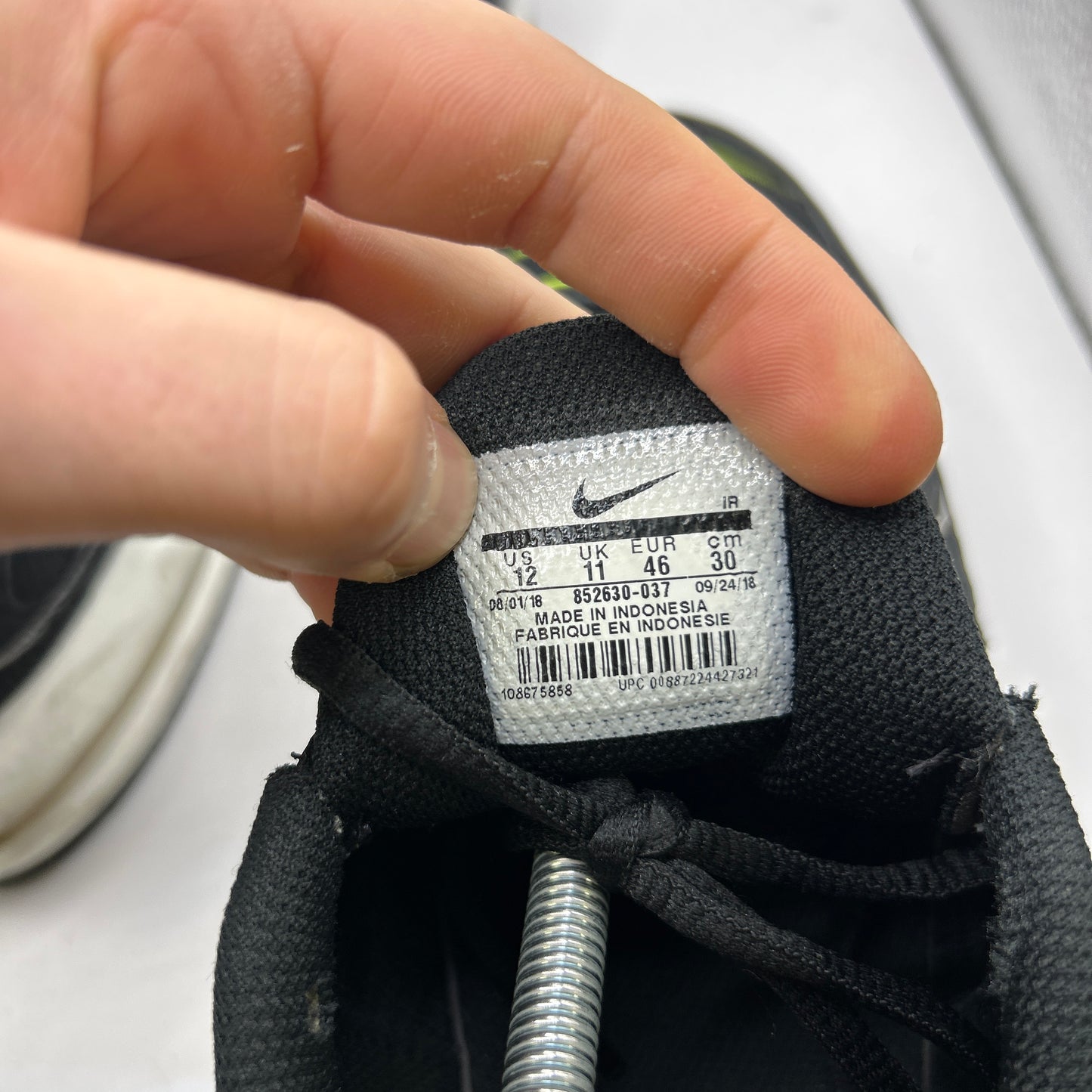 Nike Volt Tn (UK 11)