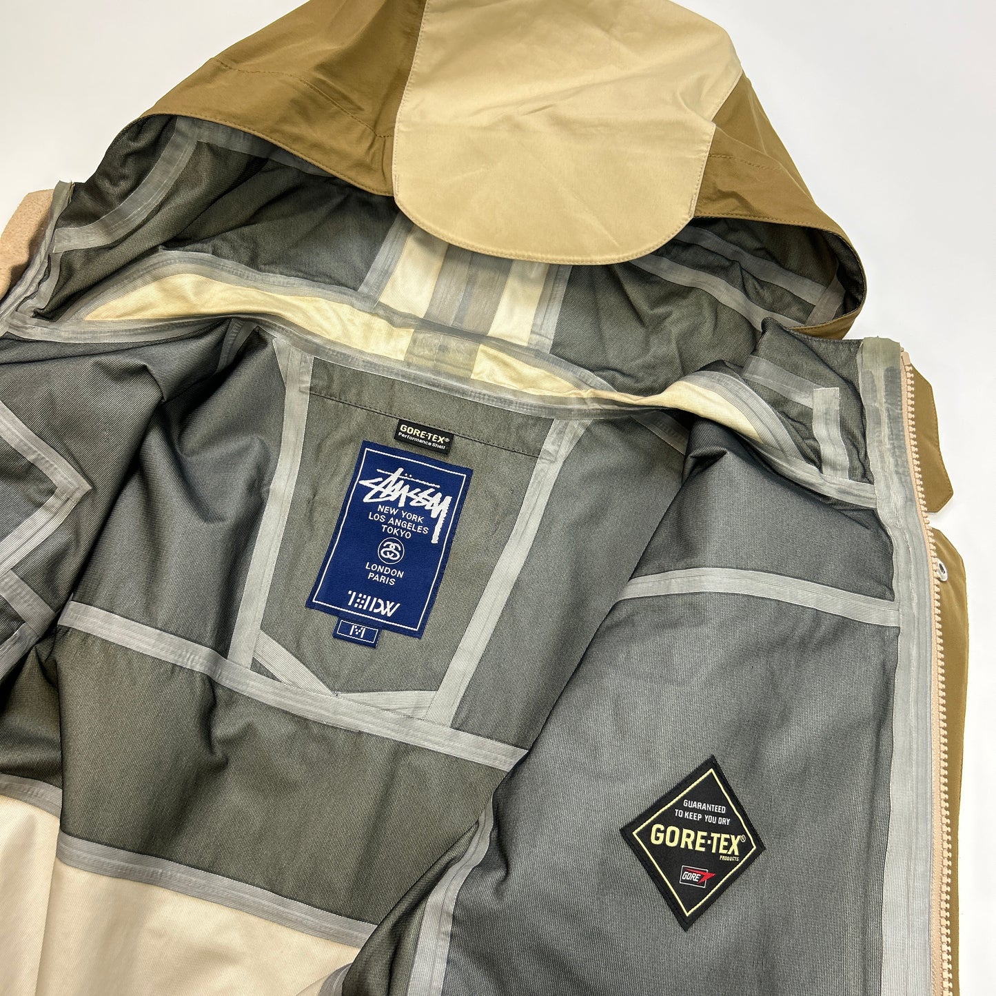Stussy Gore-Tex Jacket (M)