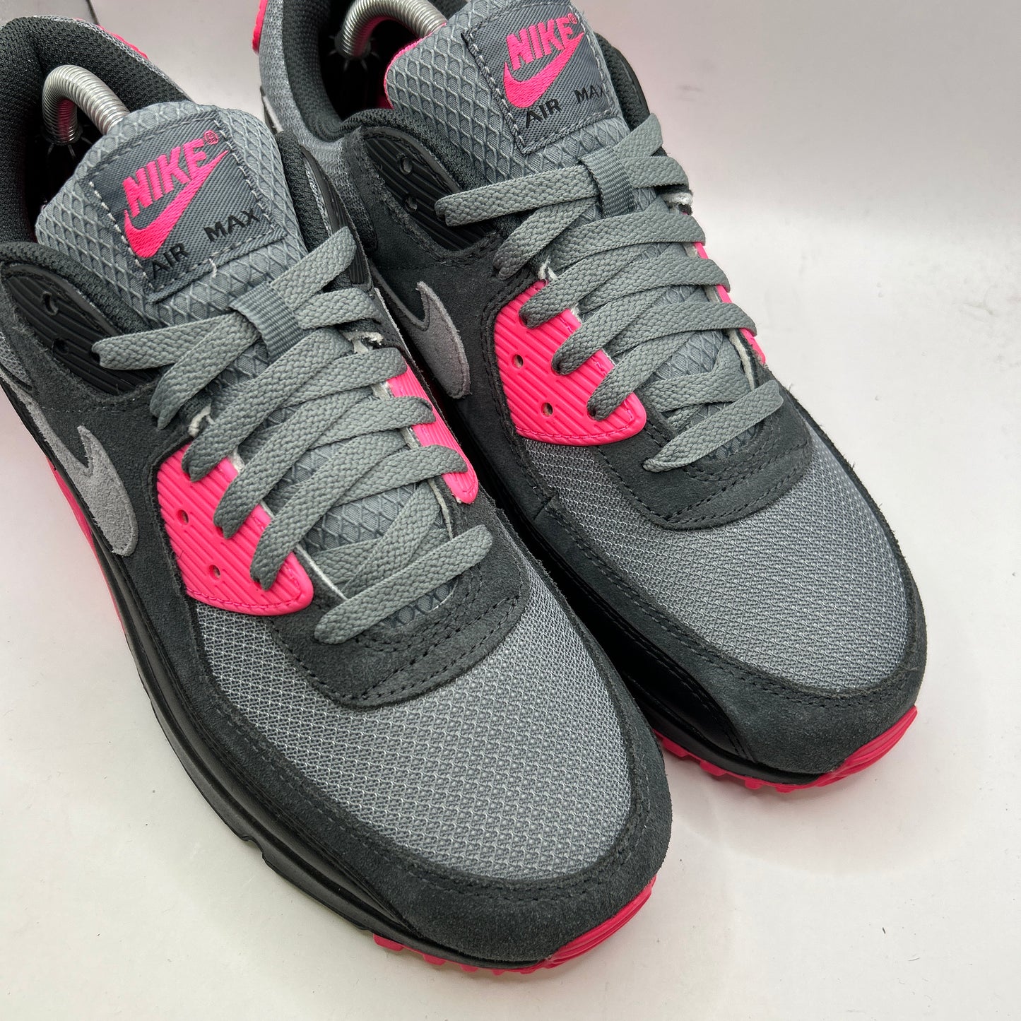 Nike Hyper Pink 90s (UK 9)