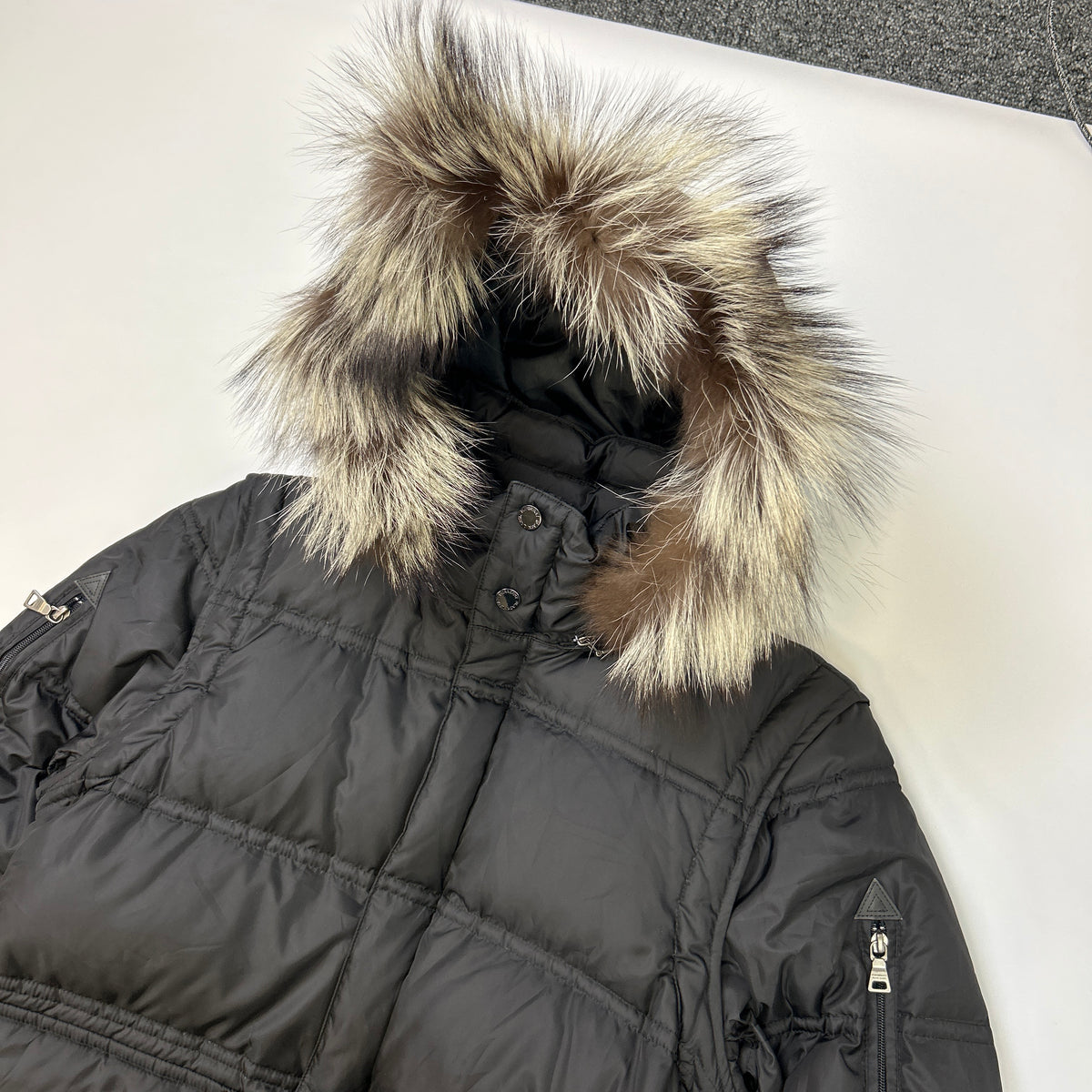 Burberry Fur Puffer (M)