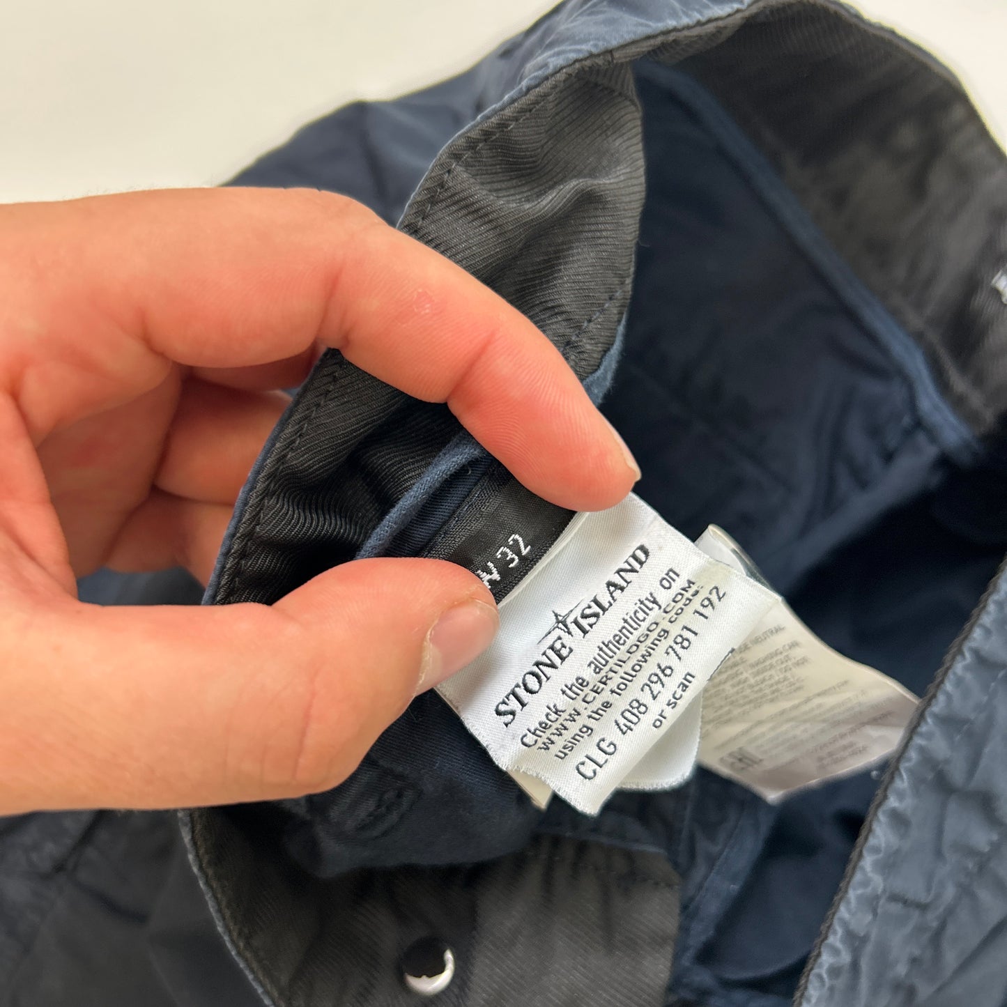 Stone Island Shorts (32)