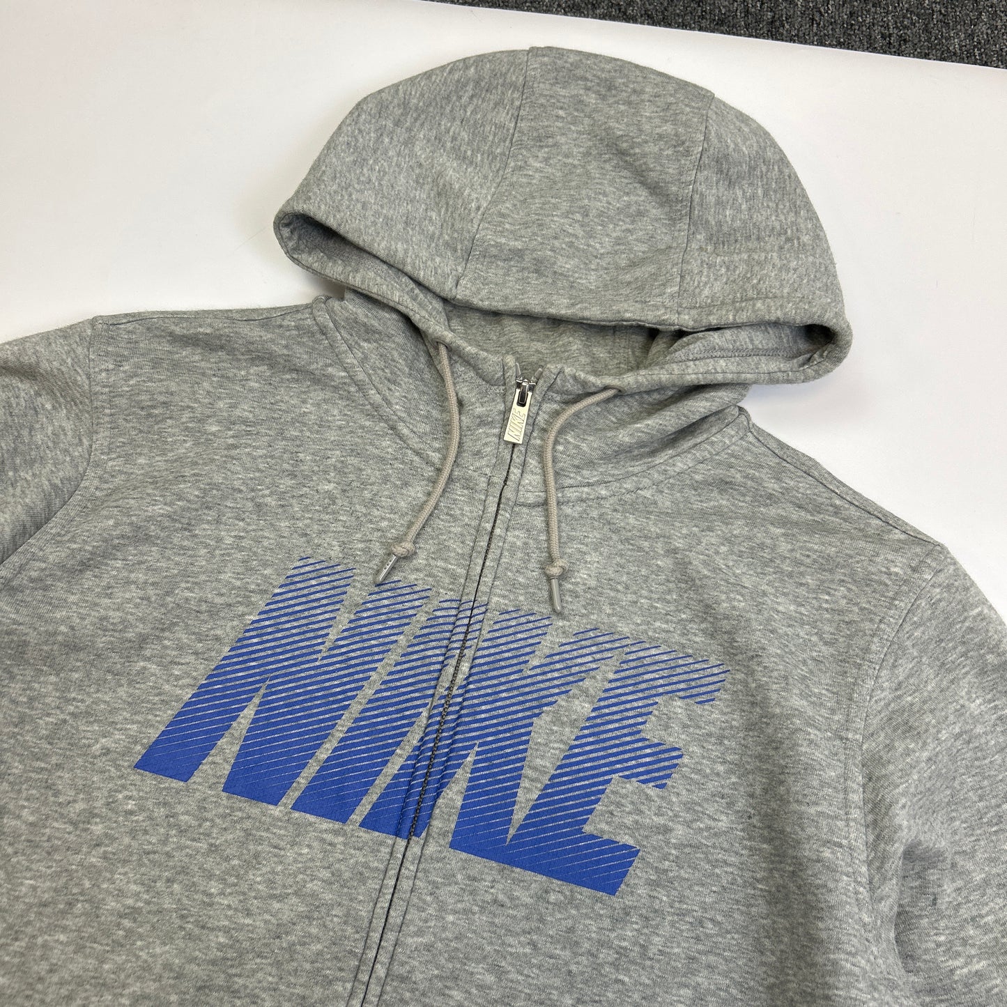 Nike Hoodie (L)