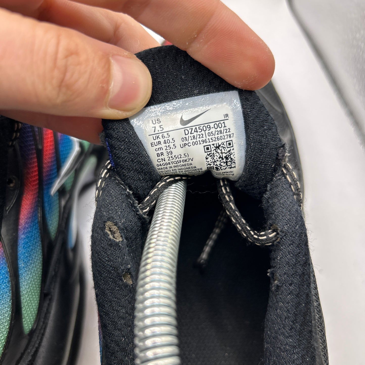 Nike Berlin Tn (UK 6.5)