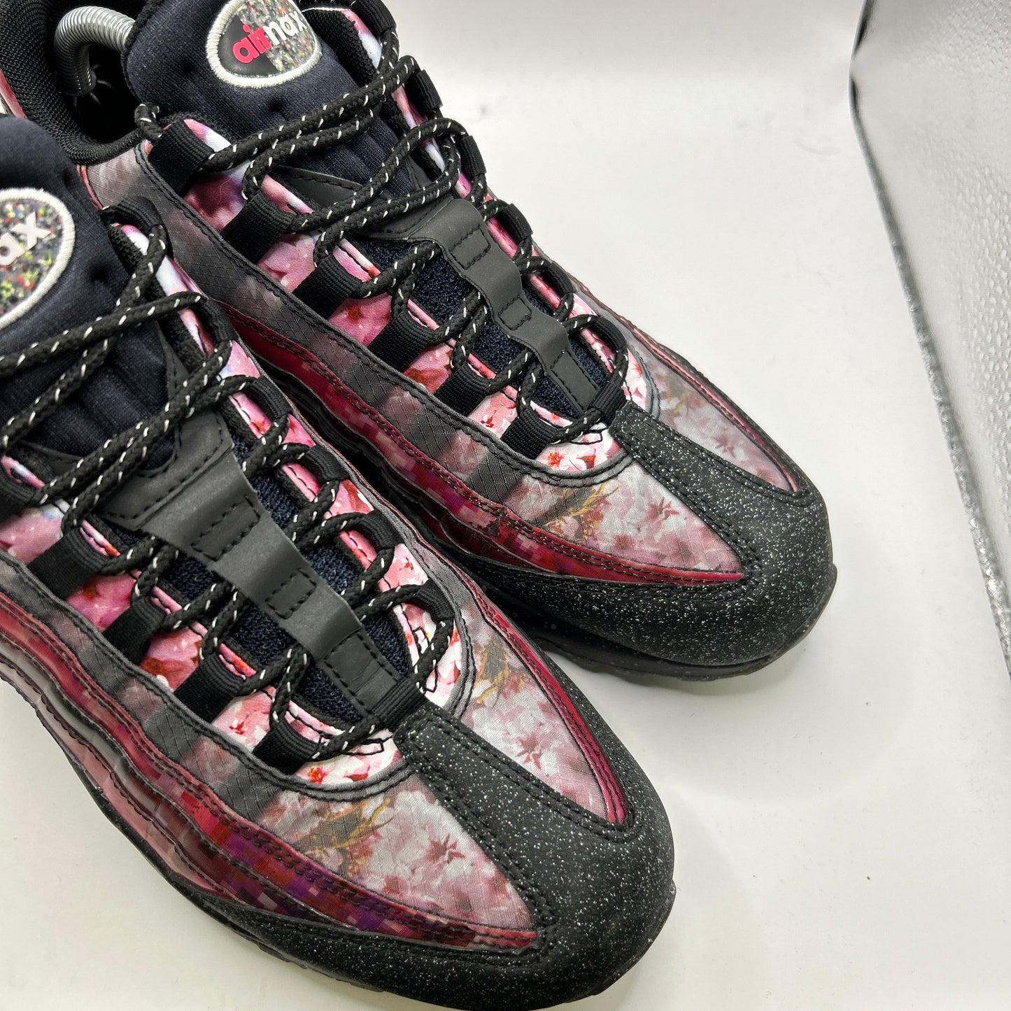 Nike Cherry Blossom 95s (UK 8.5)