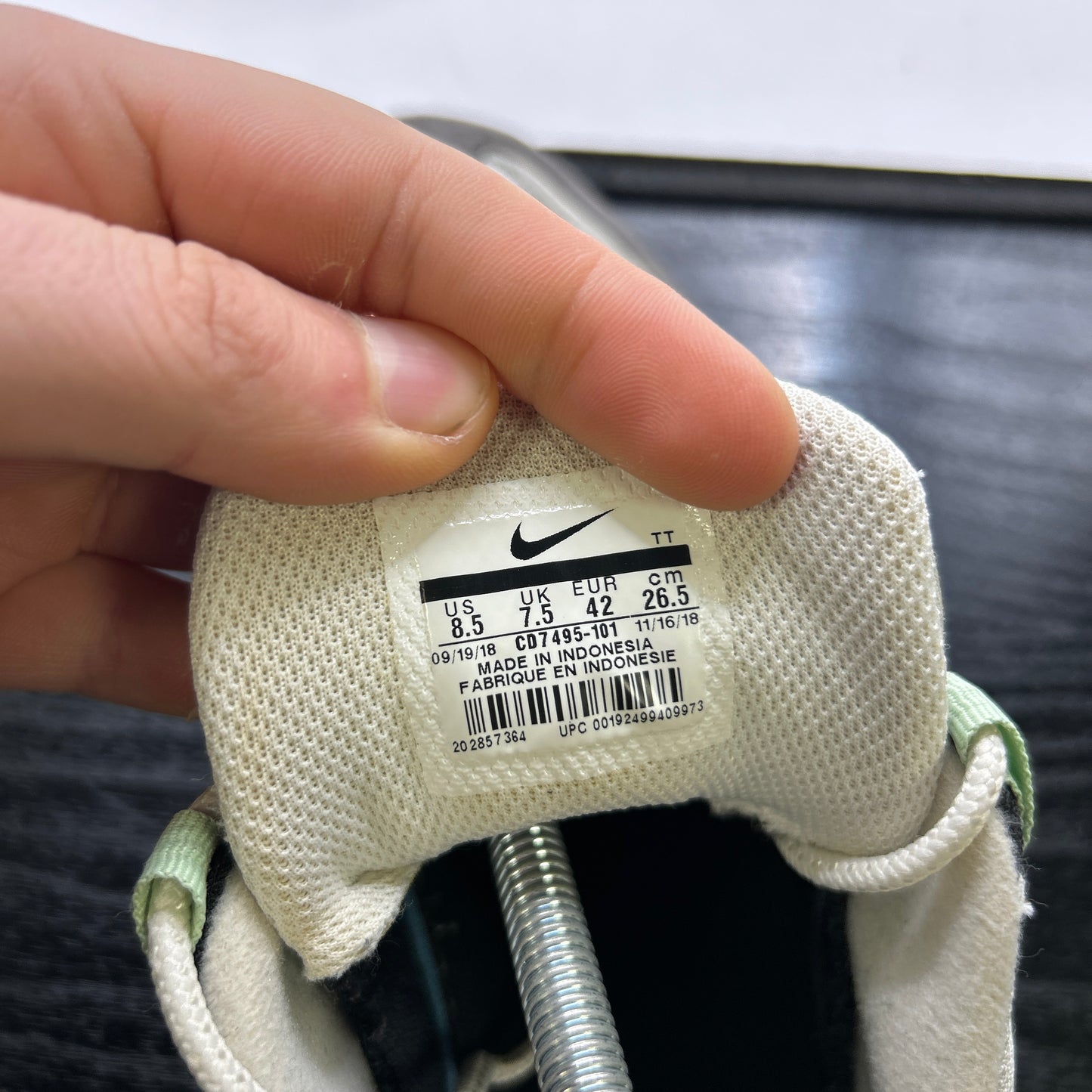 Nike Fresh Mint 95s (UK 7.5)