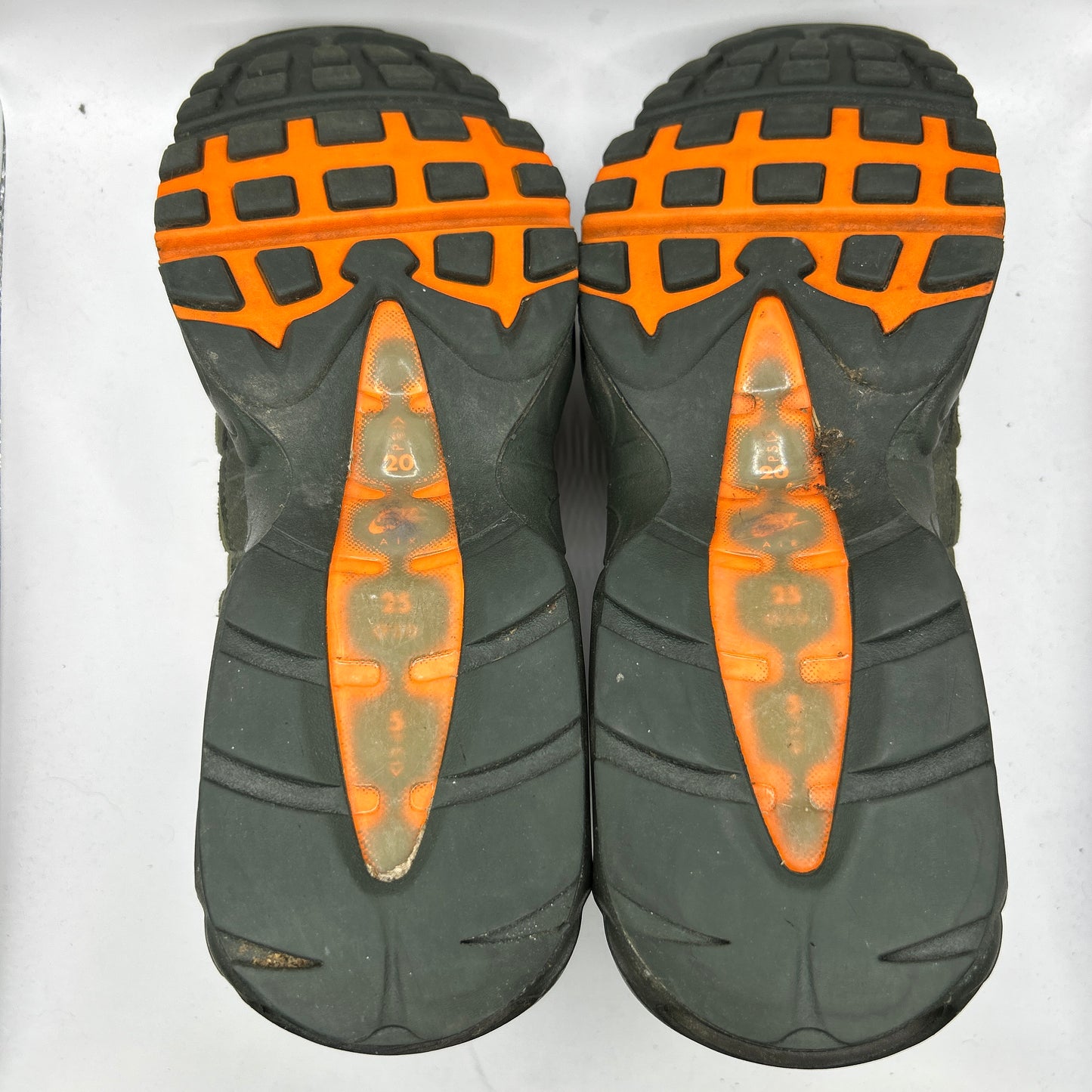 Nike Neutral Olive 95s (UK 11)
