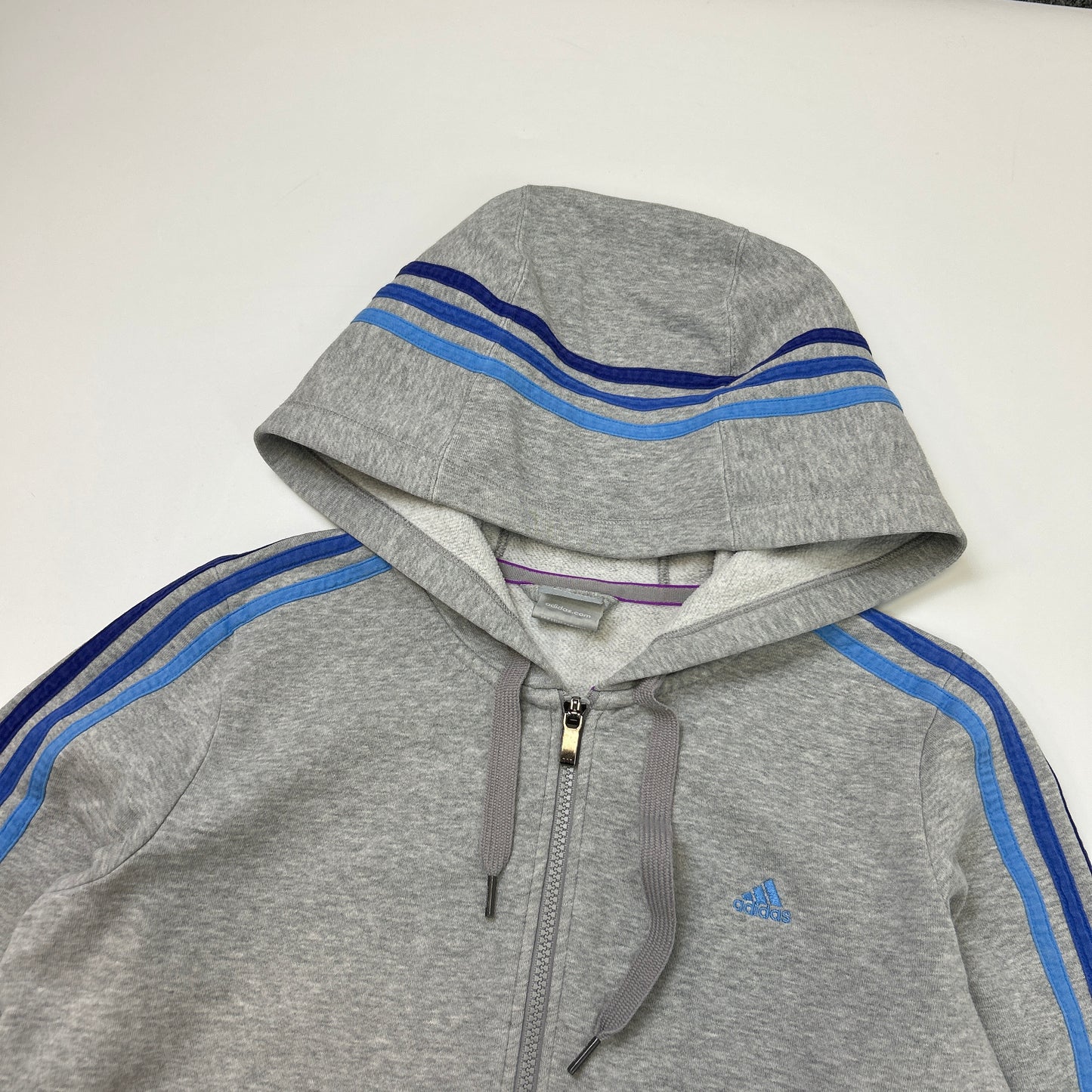 Adidas Essentials Hoodie (M)