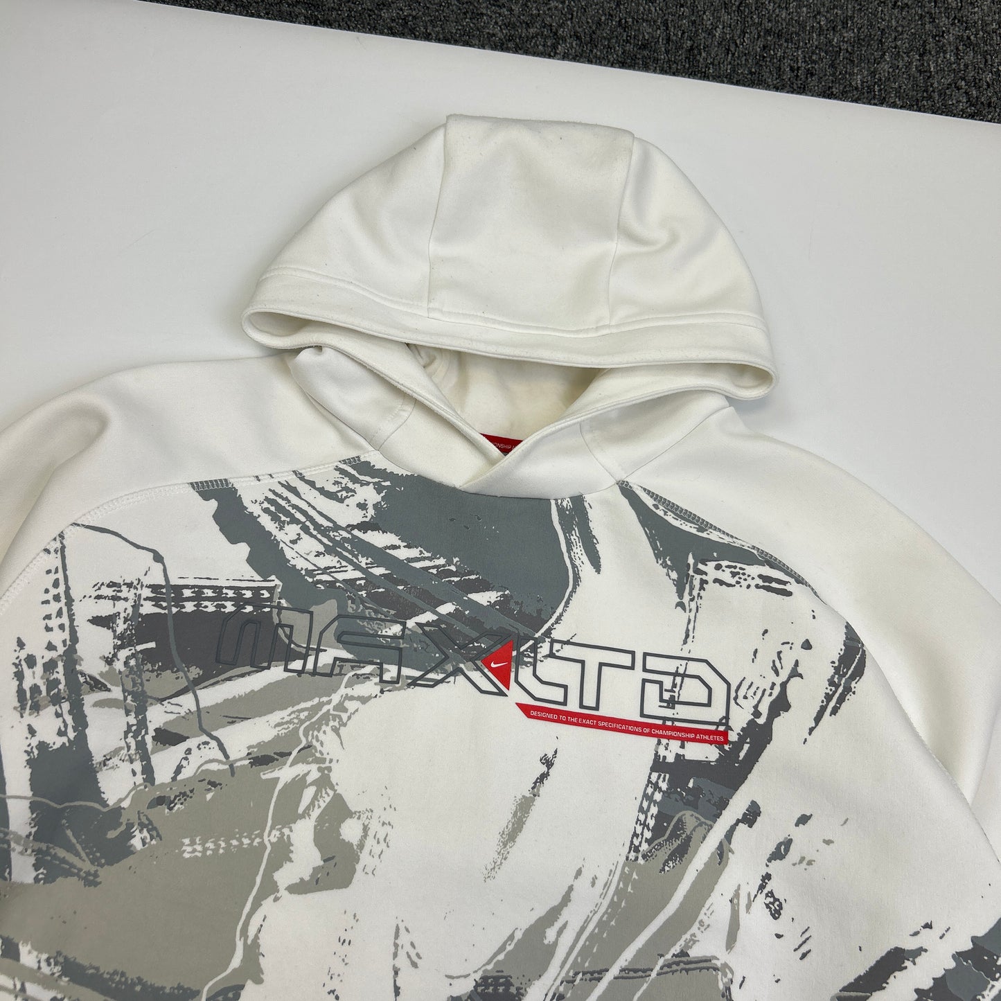 Nike Max Ltd Hoodie (L)