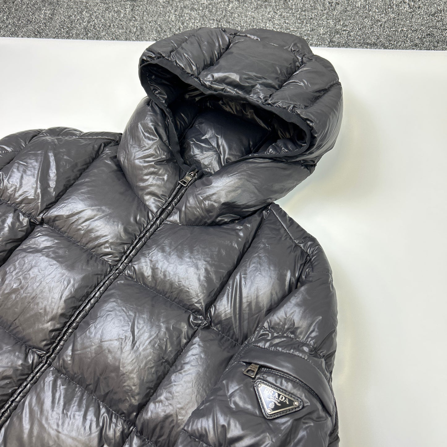 Prada Puffer (L)