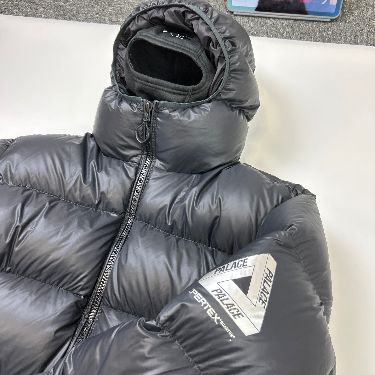 Palace Opaque Balaclava Puffer (L)