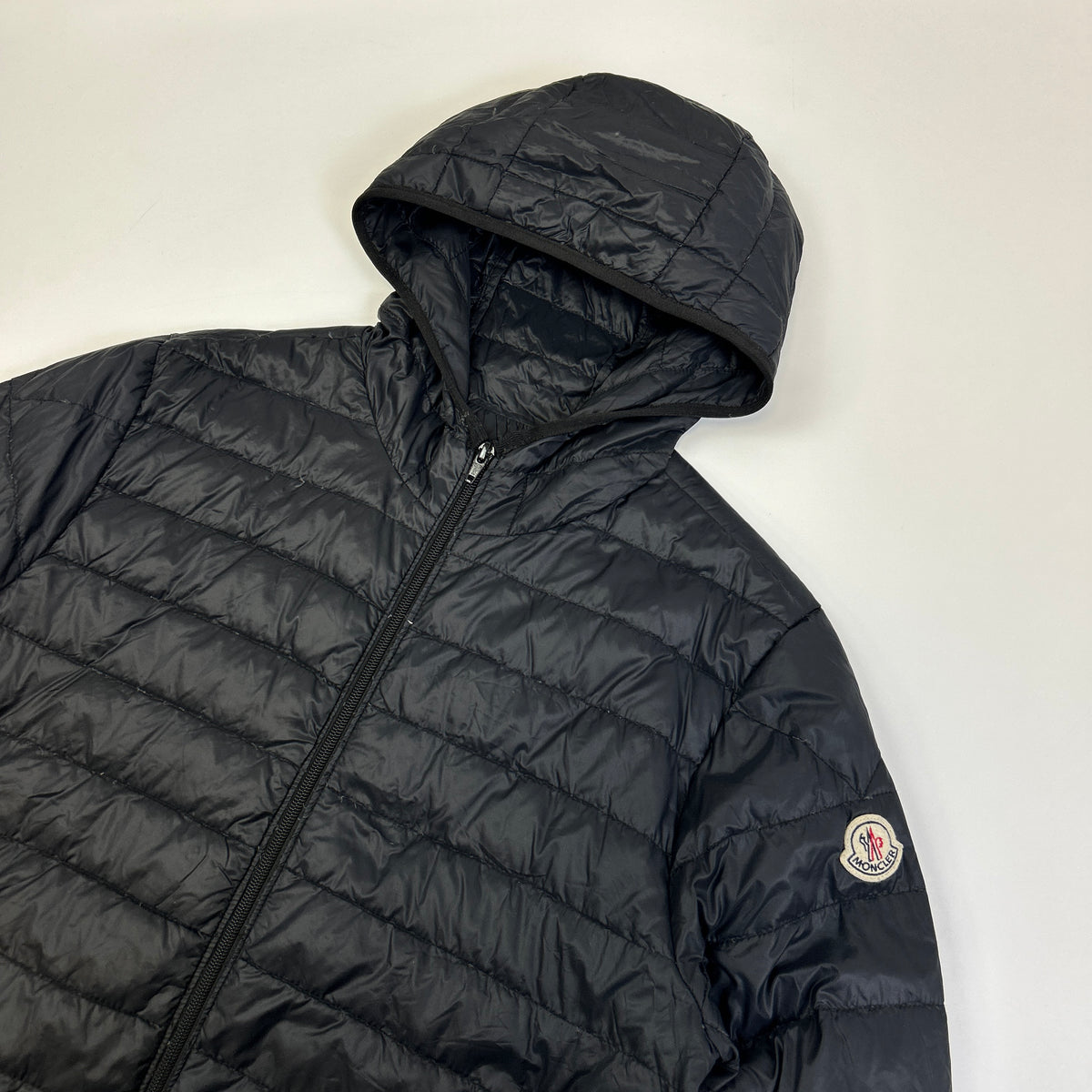 Moncler Athenes Puffer (M)