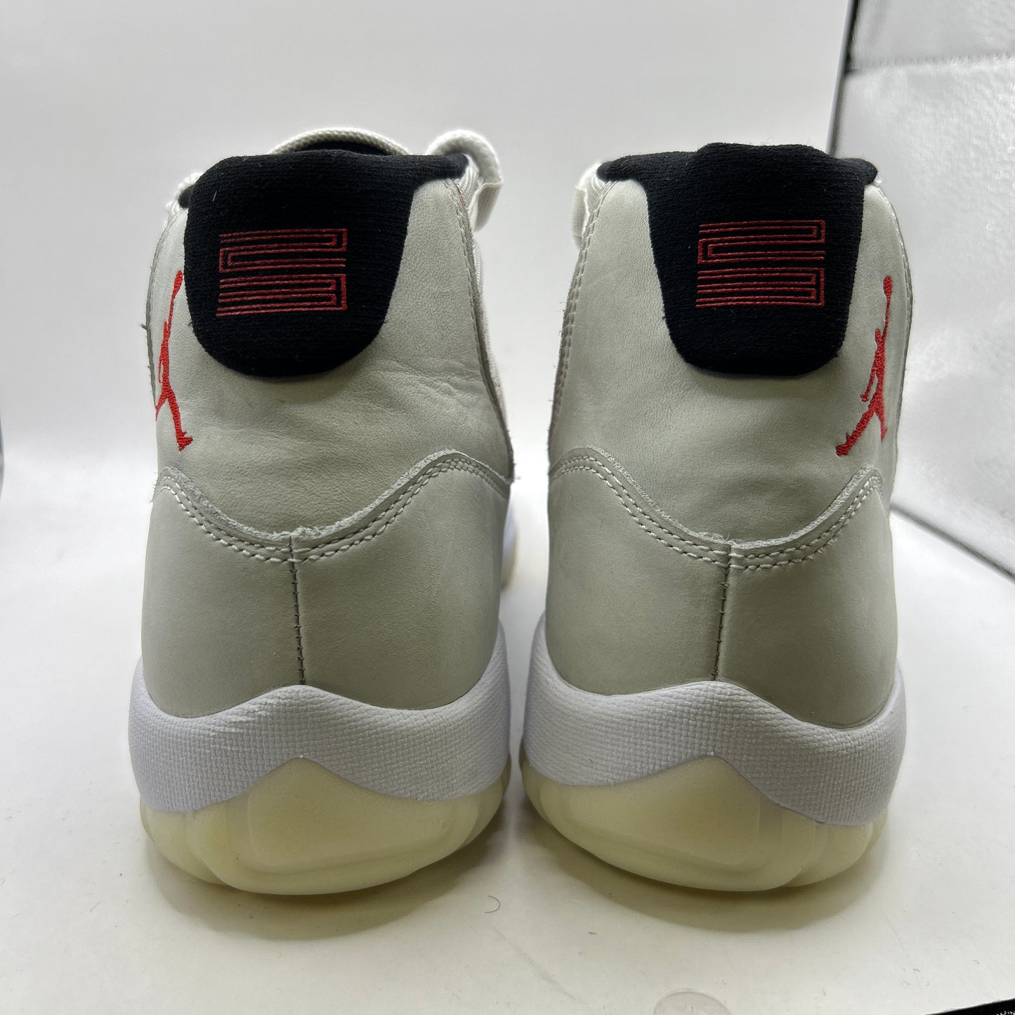 Air Jordan Platinum Tint 11 (UK 9)