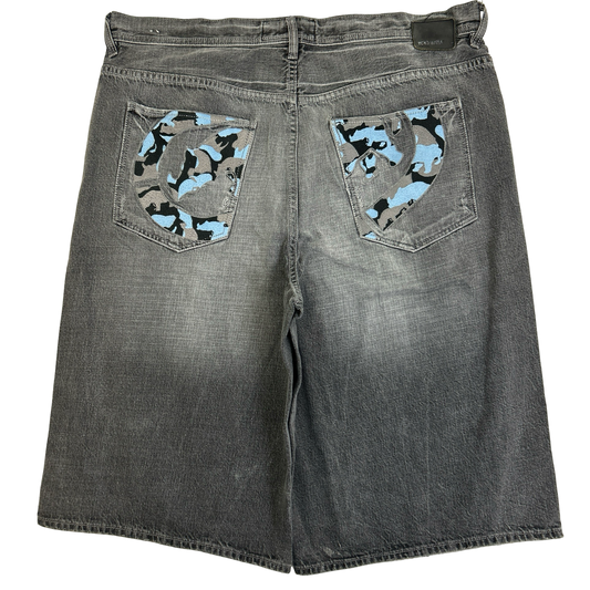 Ecko Jorts (38)