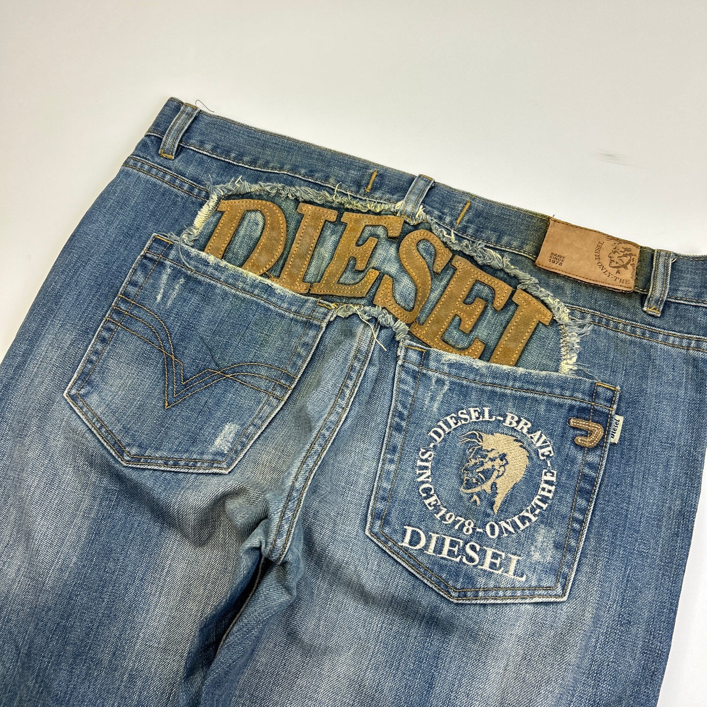 Diesel Jeans (38)