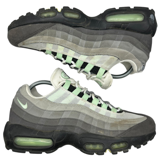 Nike Fresh Mint 95s (UK 7.5)