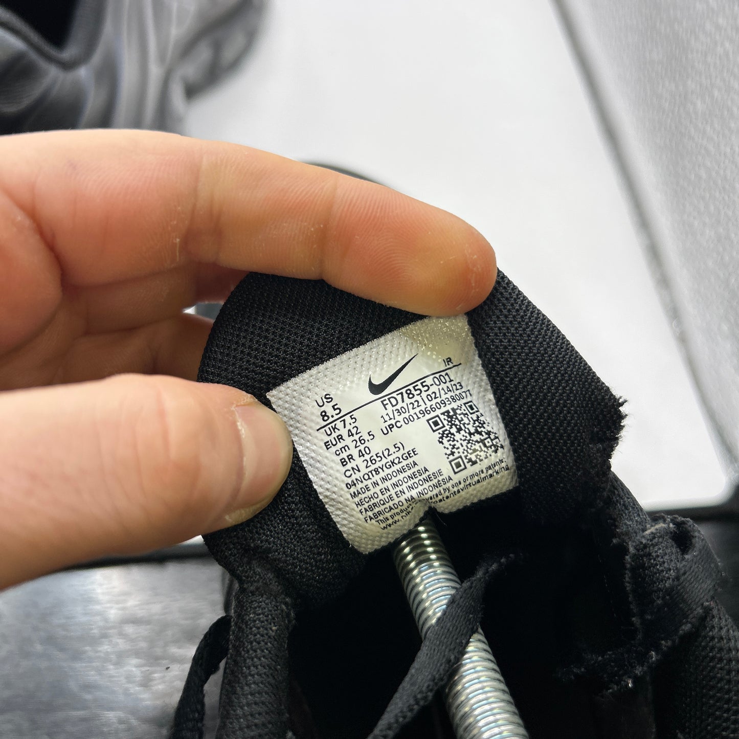 Nike ACW Tn (UK 7.5)