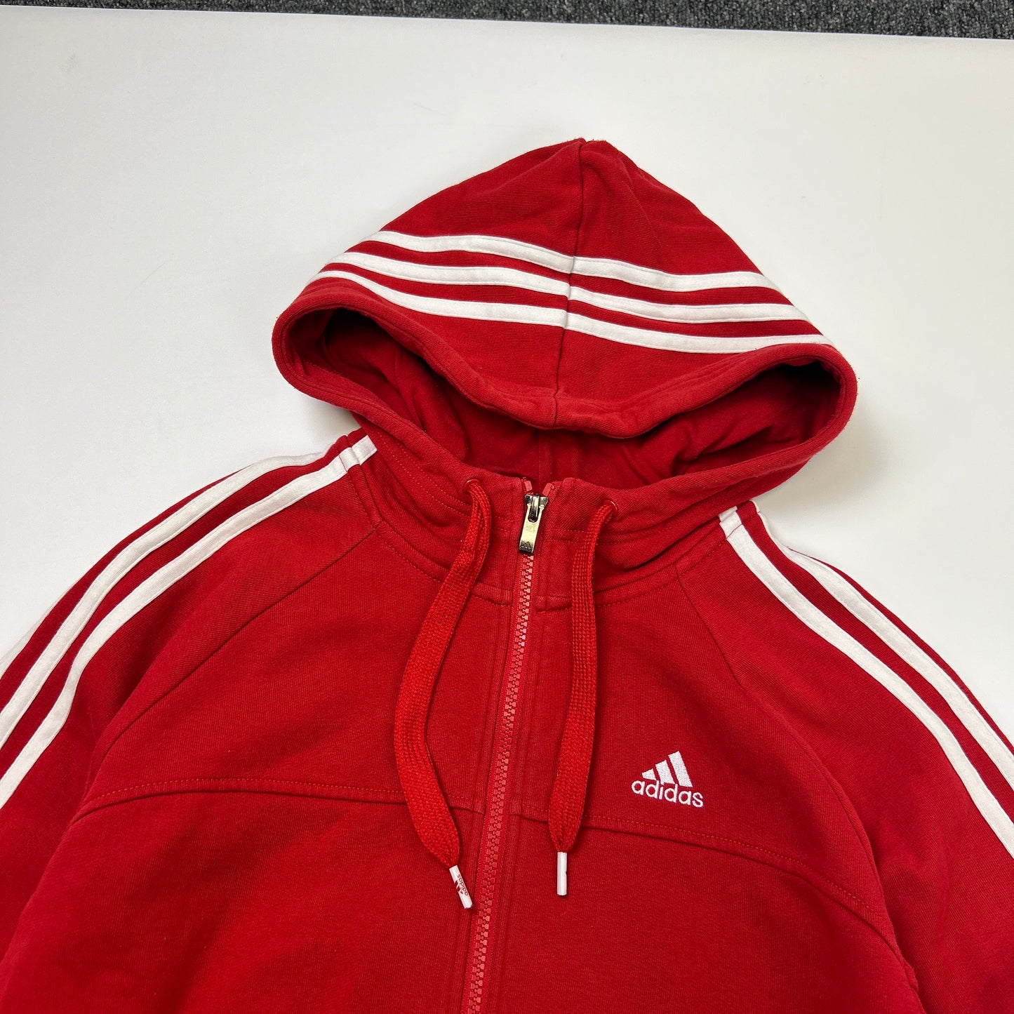 Adidas Essentials Hoodie (XS)