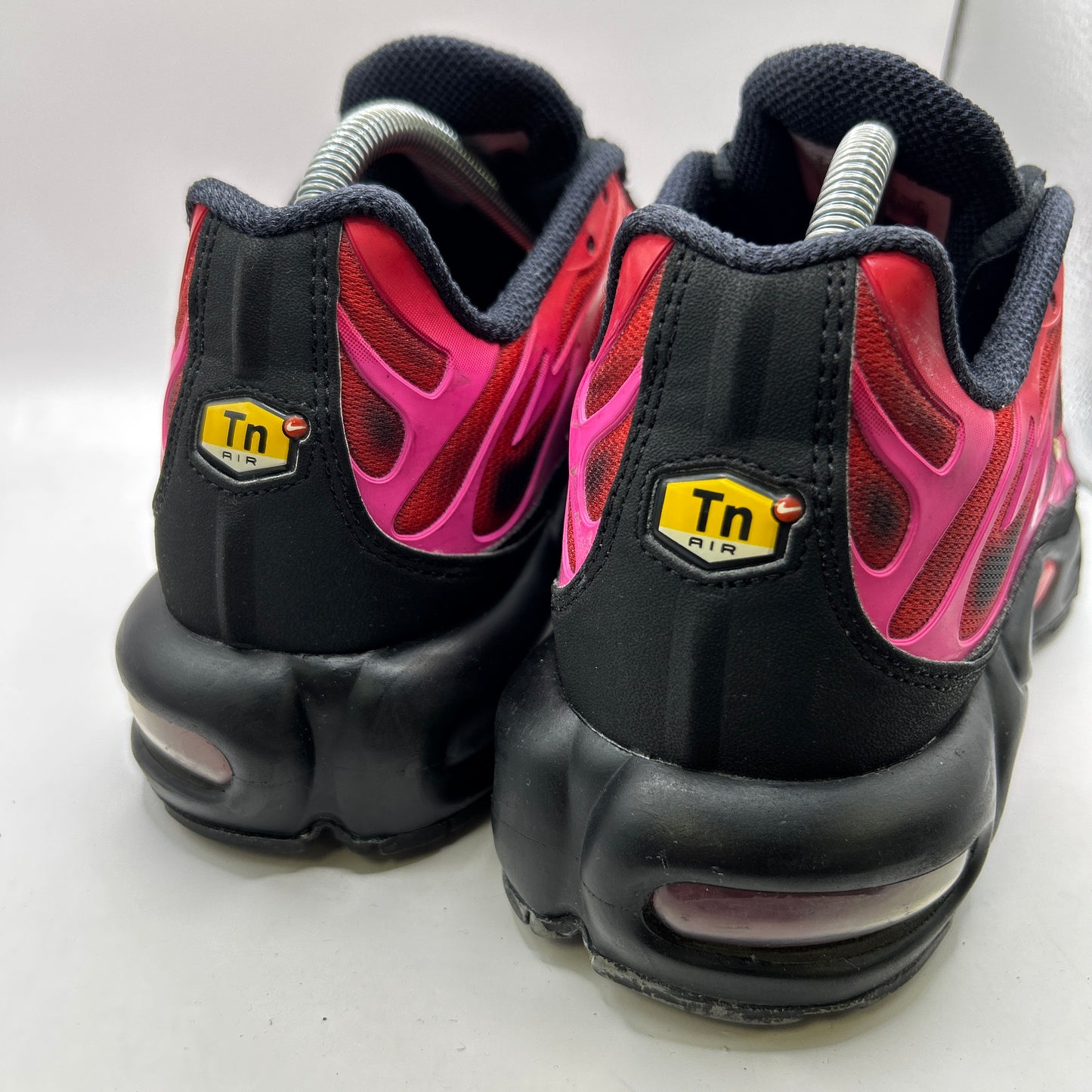 Nike Supreme Tn (UK 8)