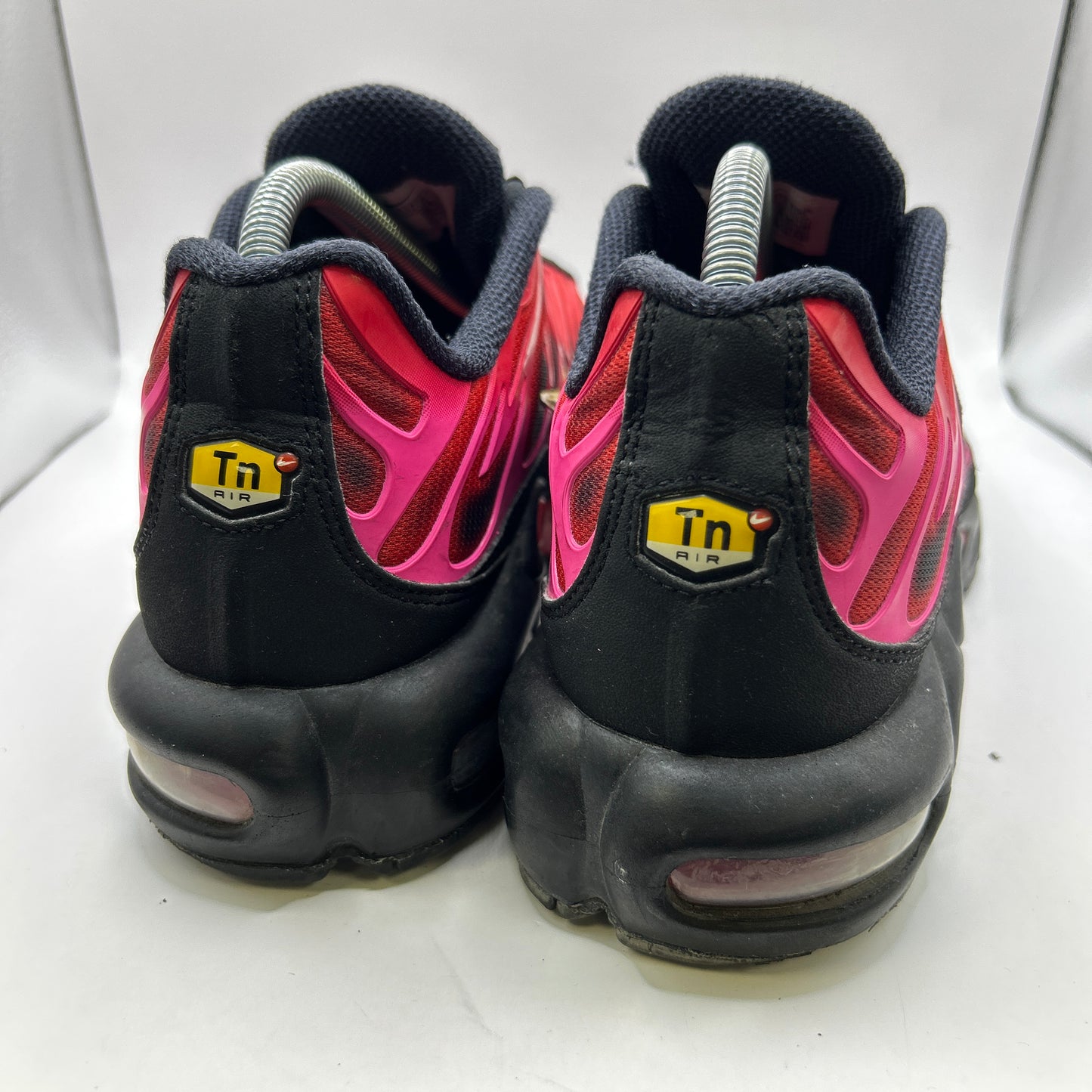 Nike Supreme Tn (UK 8)