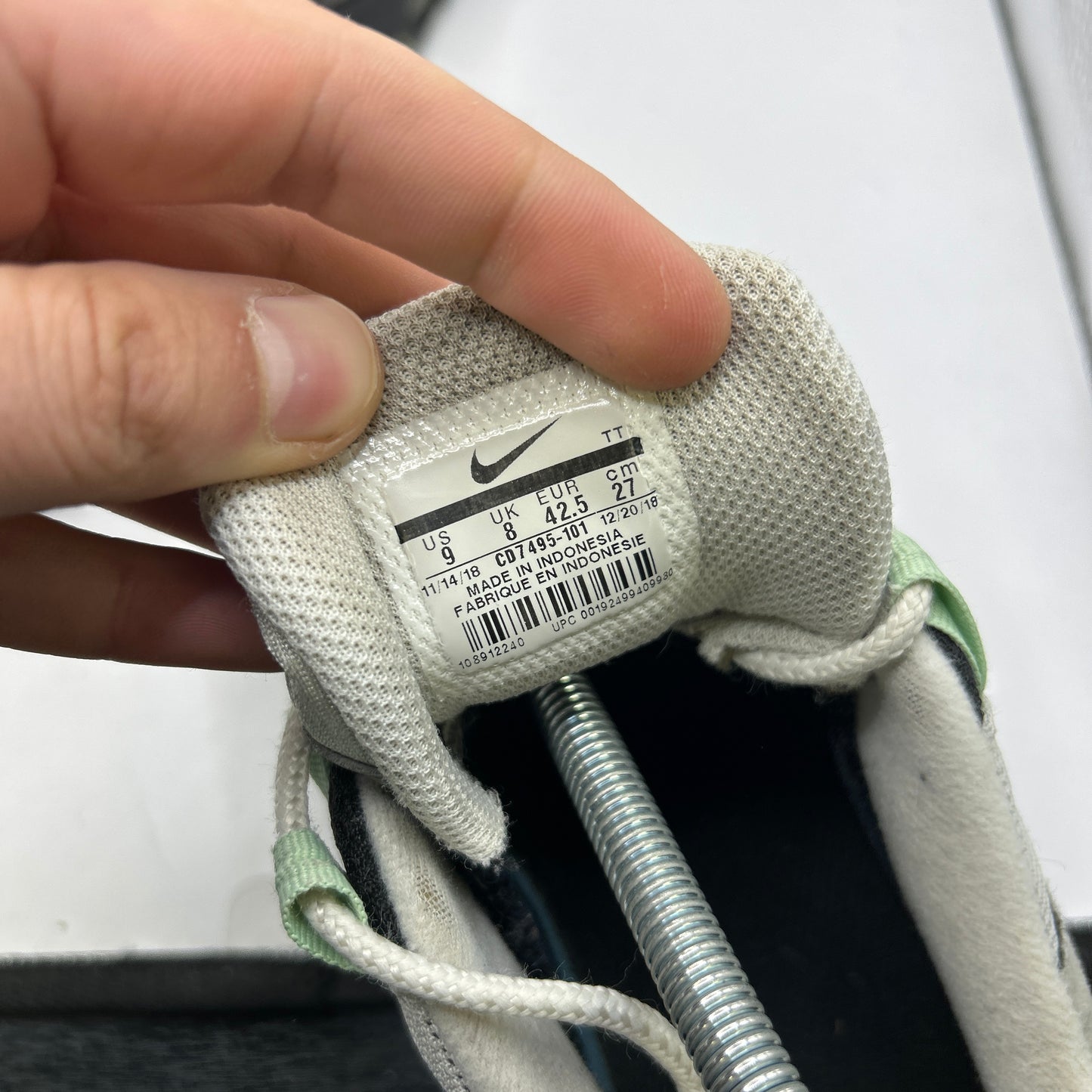 Nike Fresh Mint 95s (UK 8)