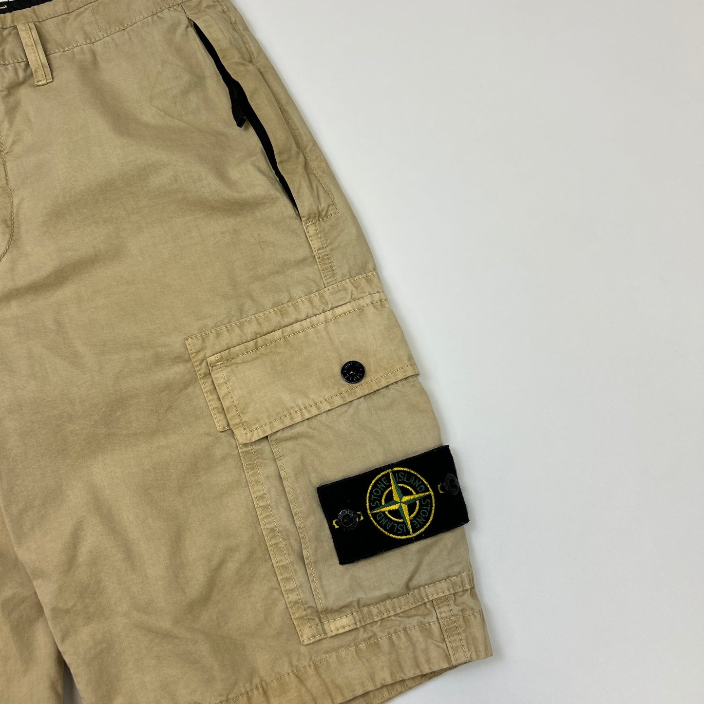 Stone Island Shorts (30)
