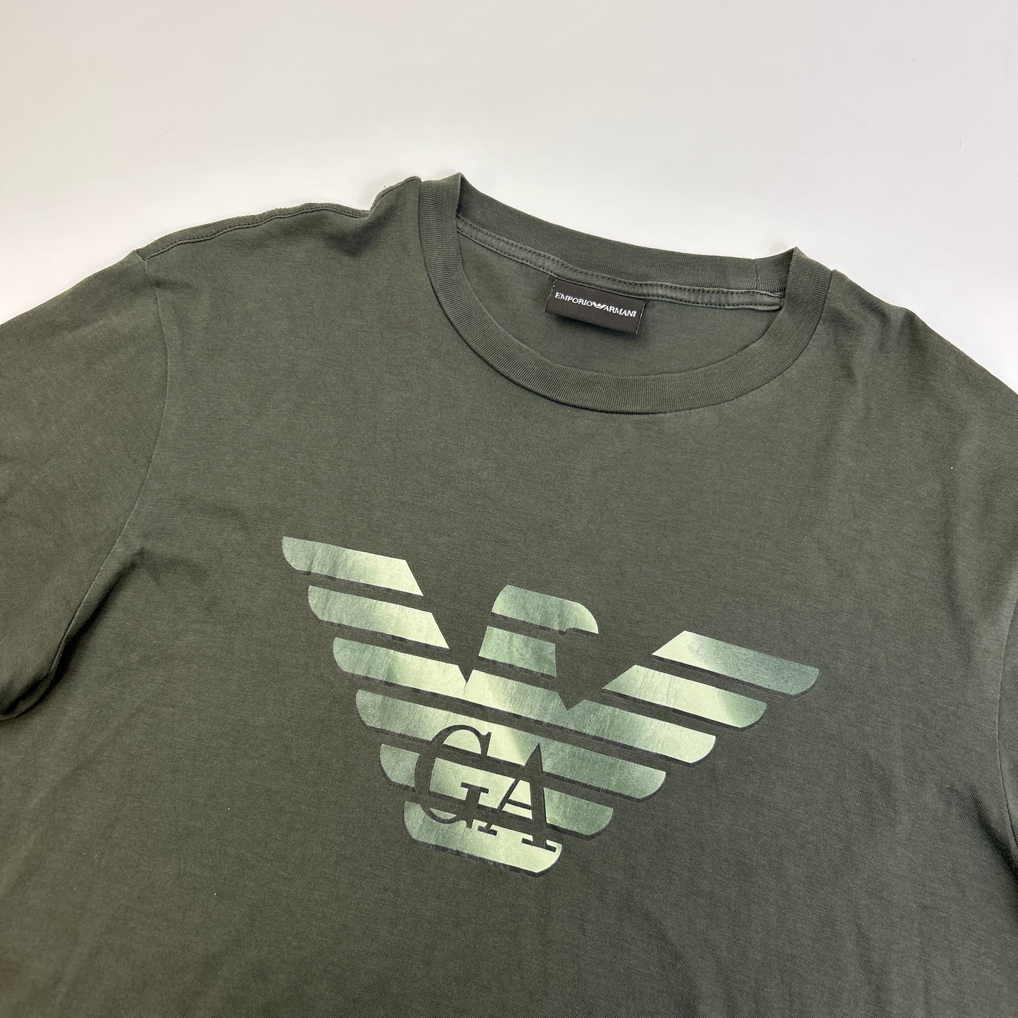 Armani T-Shirt (L)