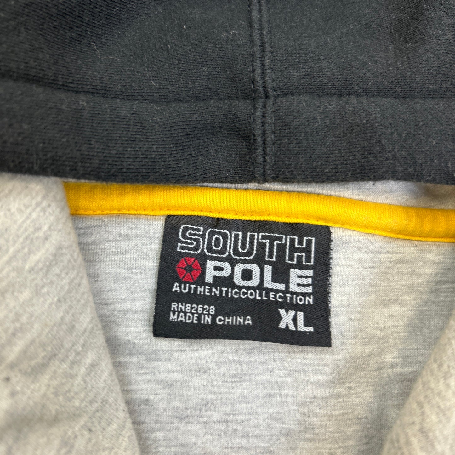 Southpole Hoodie (XL)