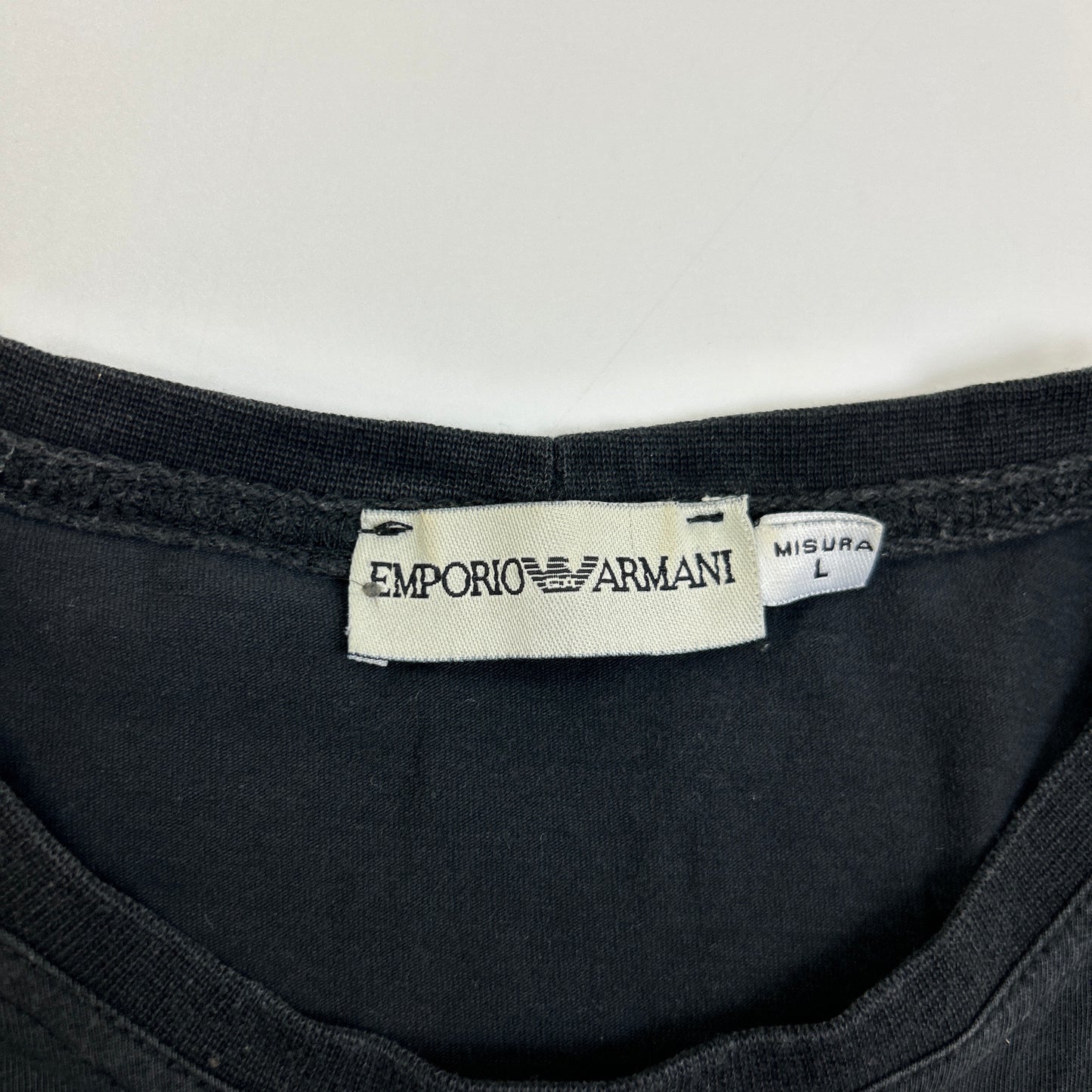 Armani T-Shirt (L)