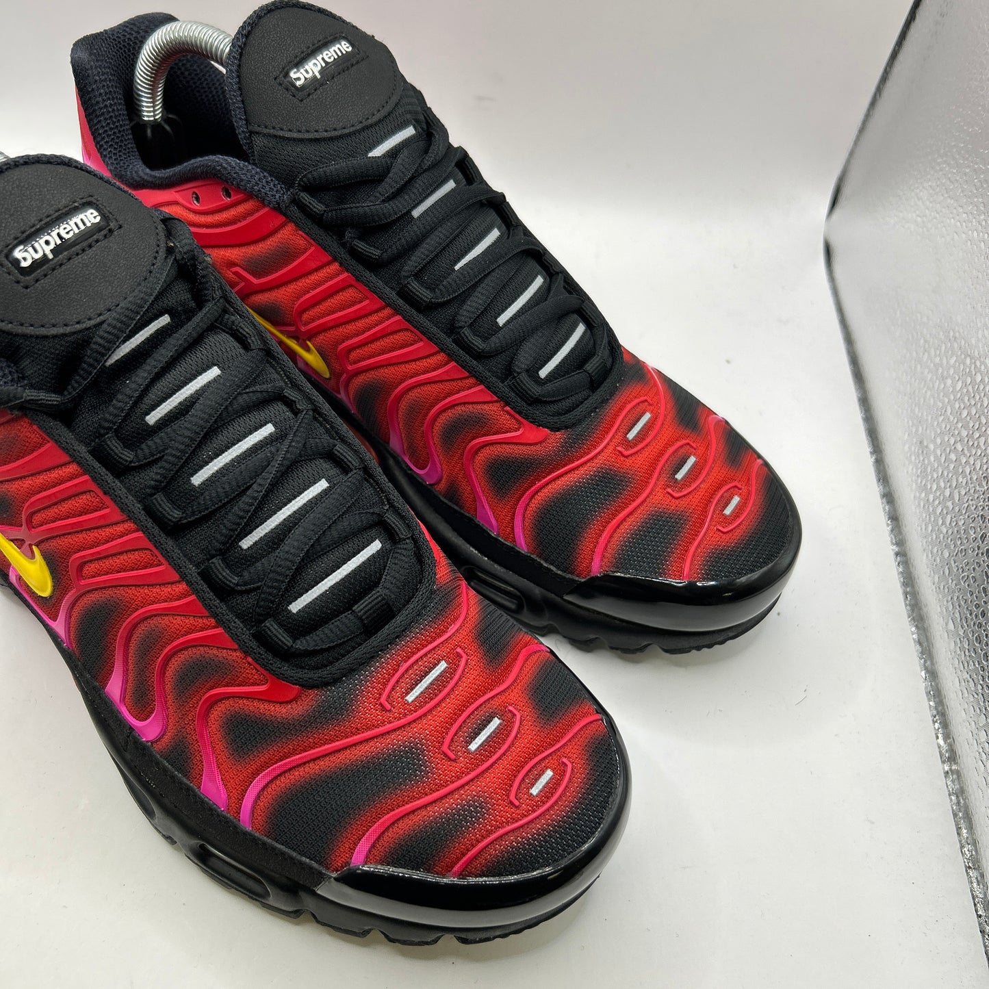 Nike Supreme Tn (UK 7)