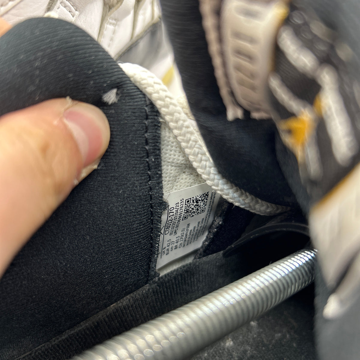 Air Jordan Gratitude 11 (UK 8)