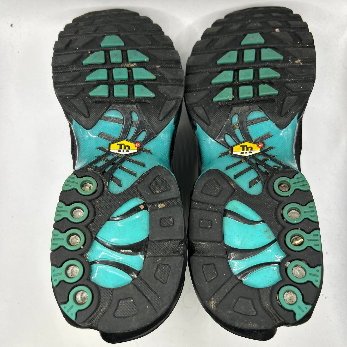 Nike Light Retro Tn (UK 9)