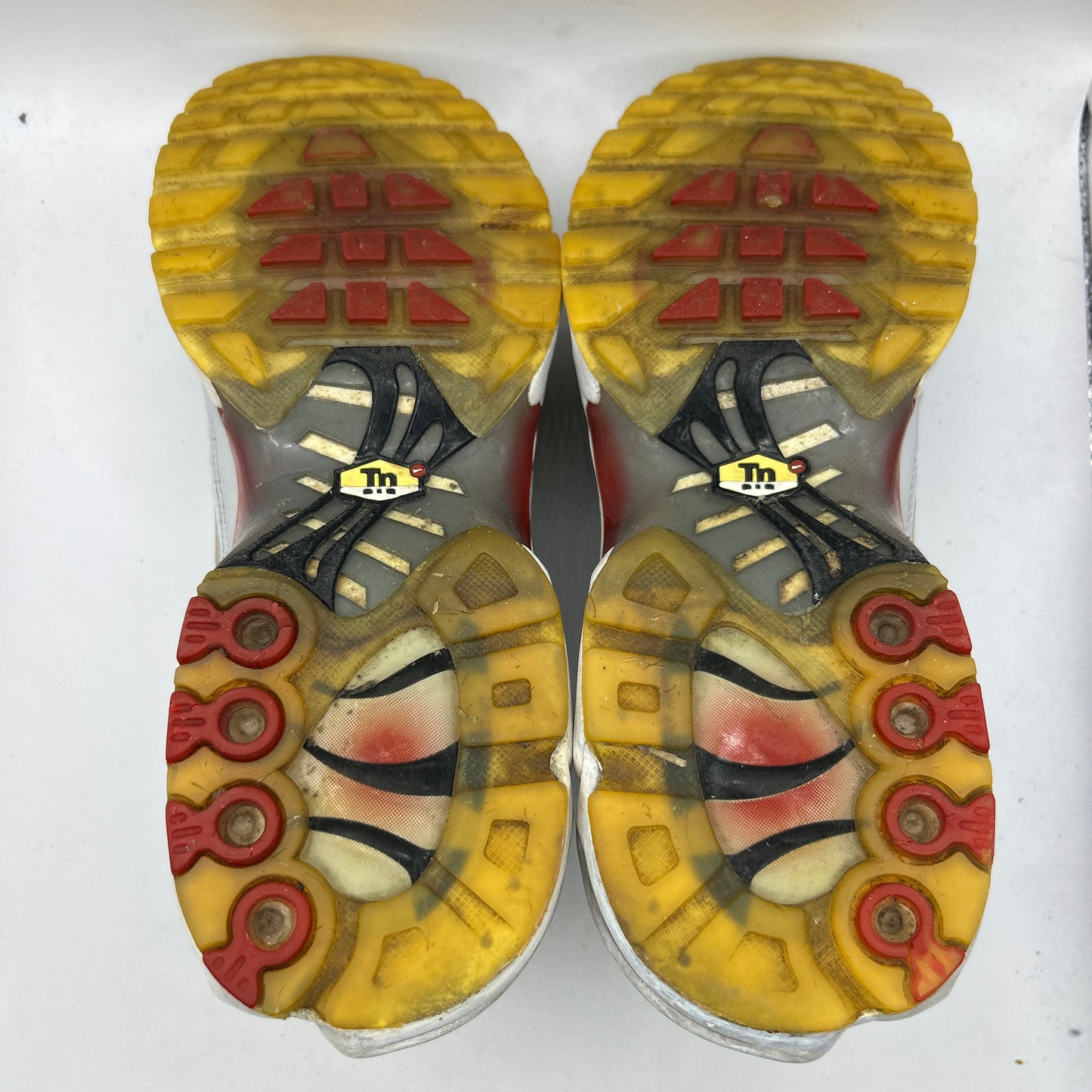Nike Wave Grid Tn (UK 8)