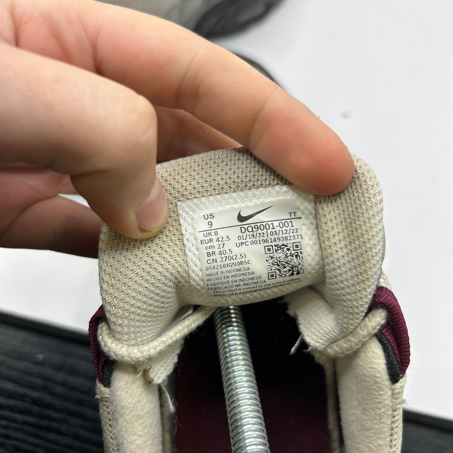 Nike Beetroot 95s (UK 8)