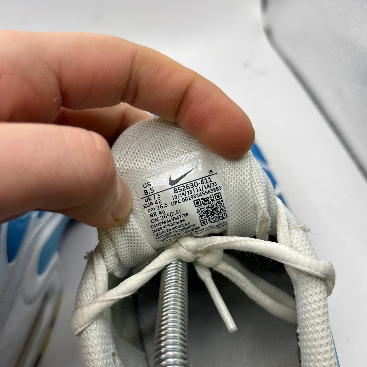 Nike Sky Blue Tn (UK 7.5)