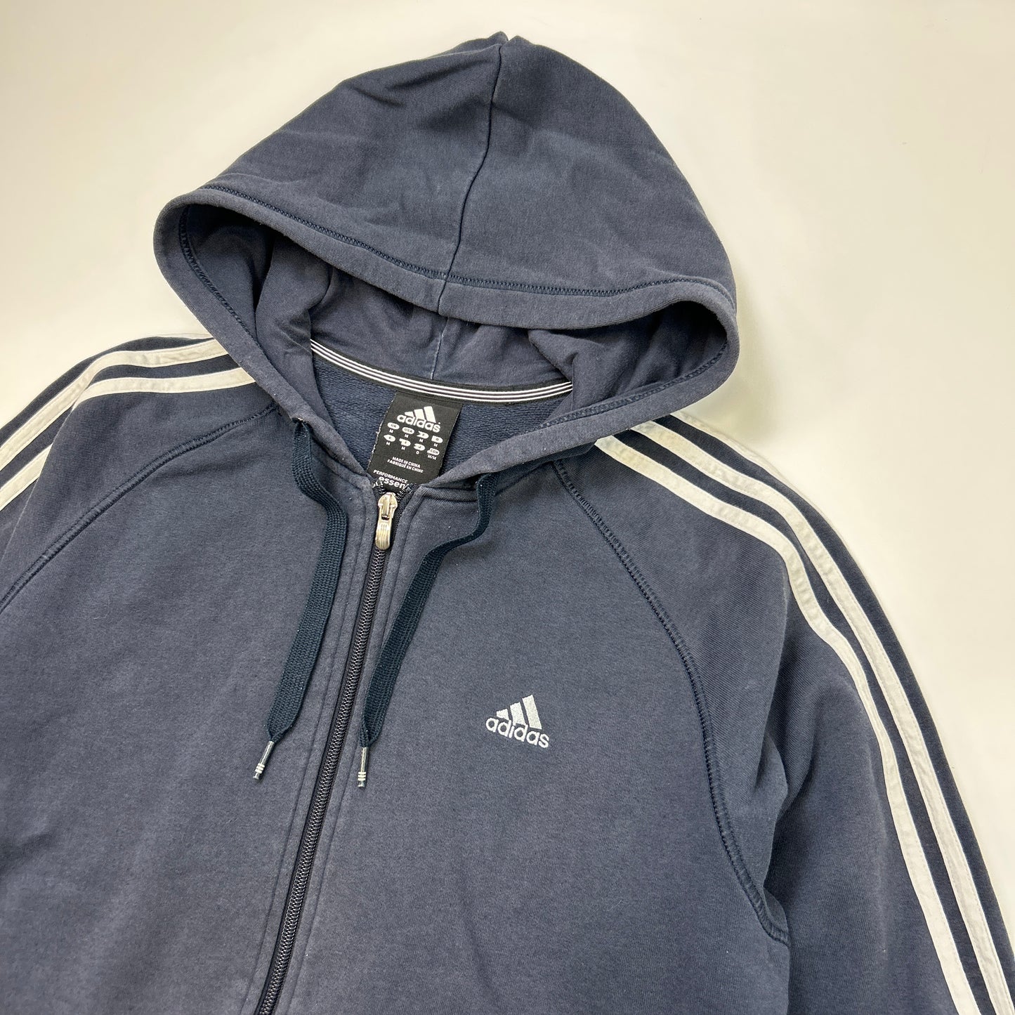 Adidas Essentials Hoodie (M)