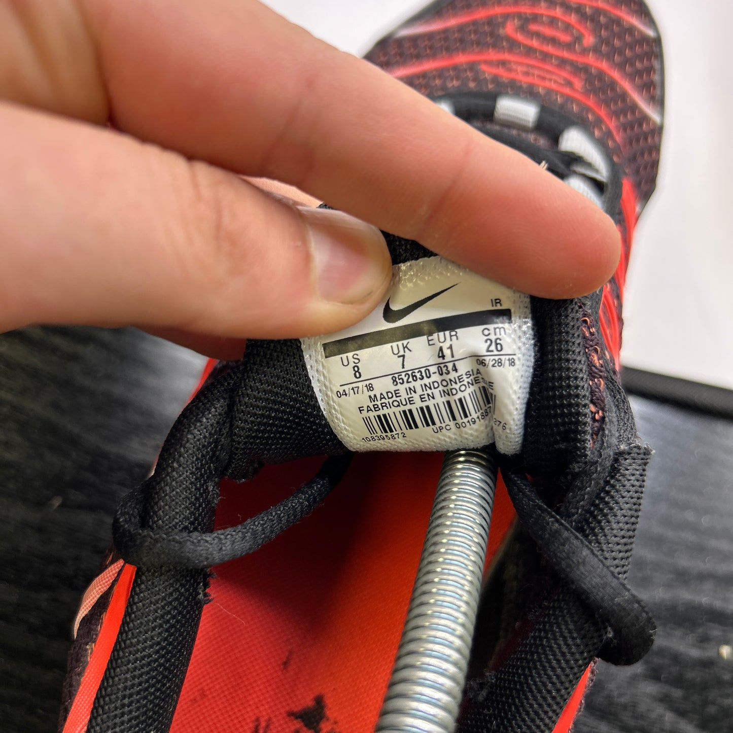 Nike Hot Lava Tn (UK 7)