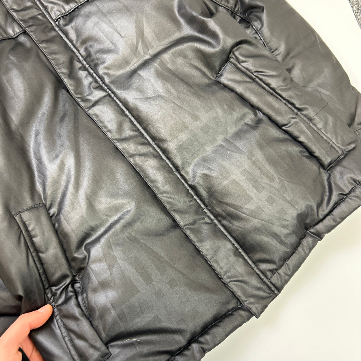Burberry Fur Puffer (M)