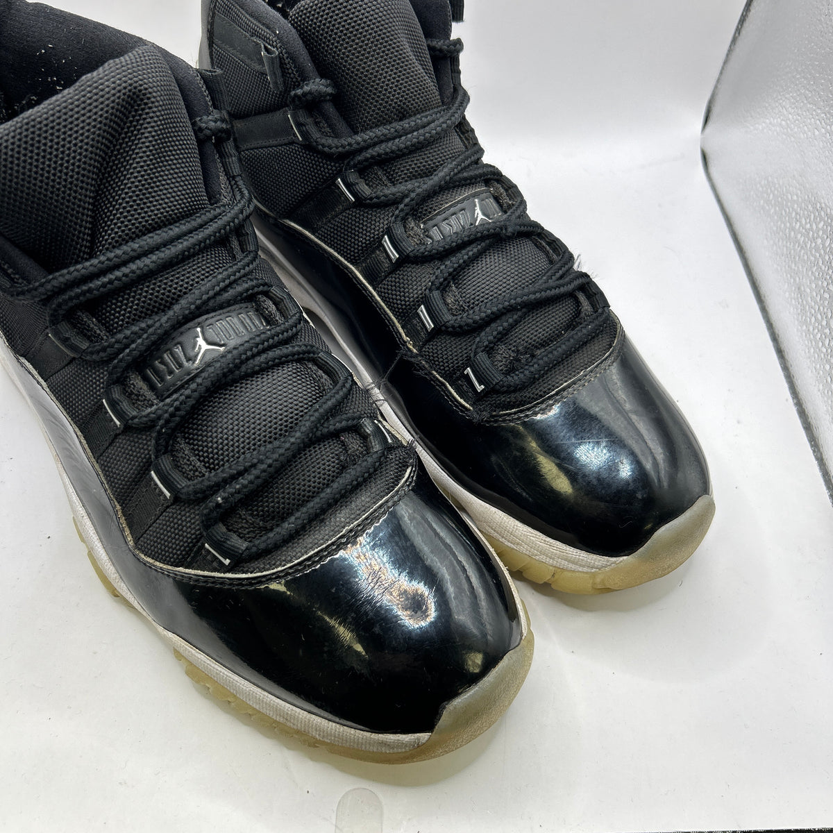 Air Jordan Jubilee 11 (UK 9.5)